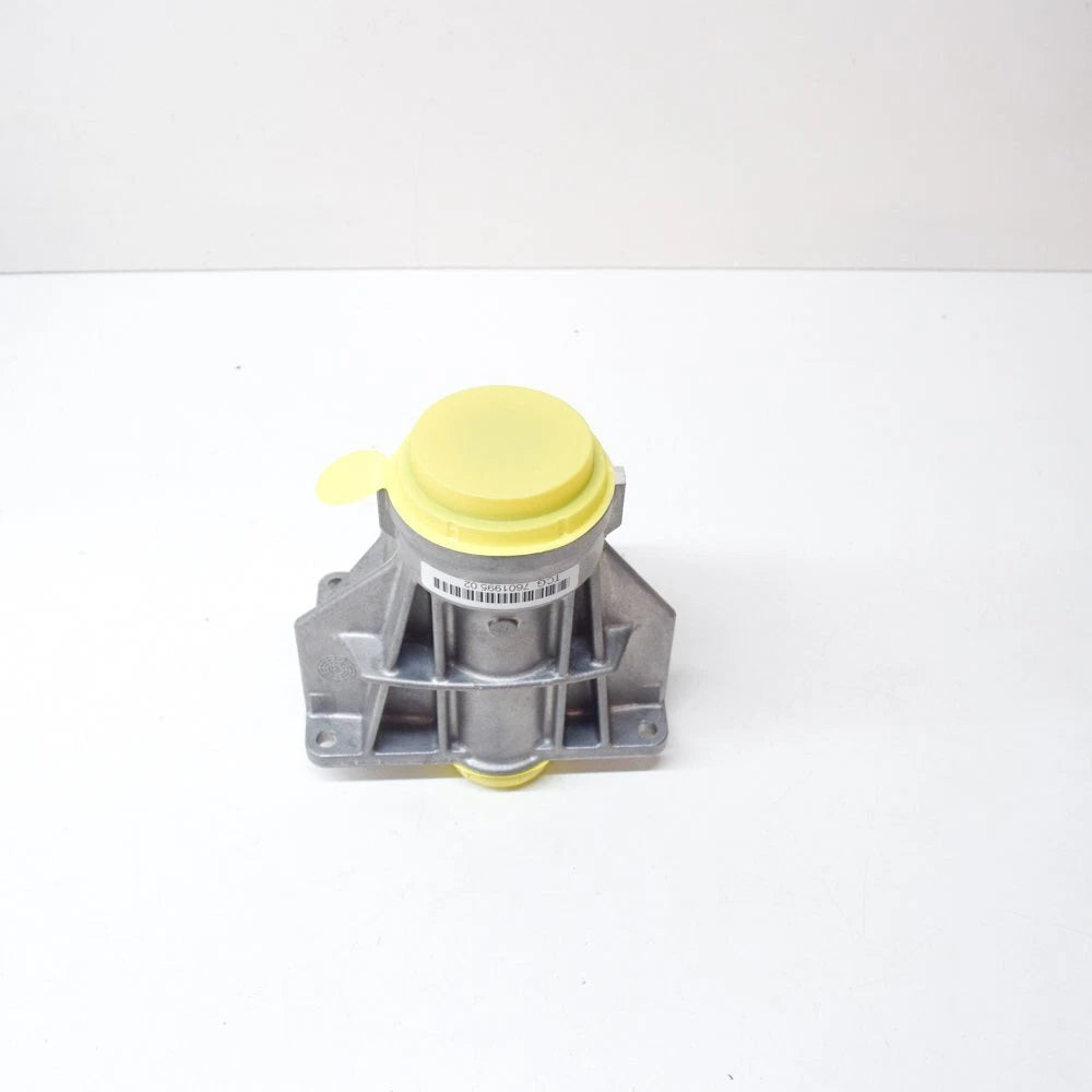 NEW BMW 3 F30 XDRIVE FRONT DIFF SUPPORT BRACKET 31507601995 7601995 2016