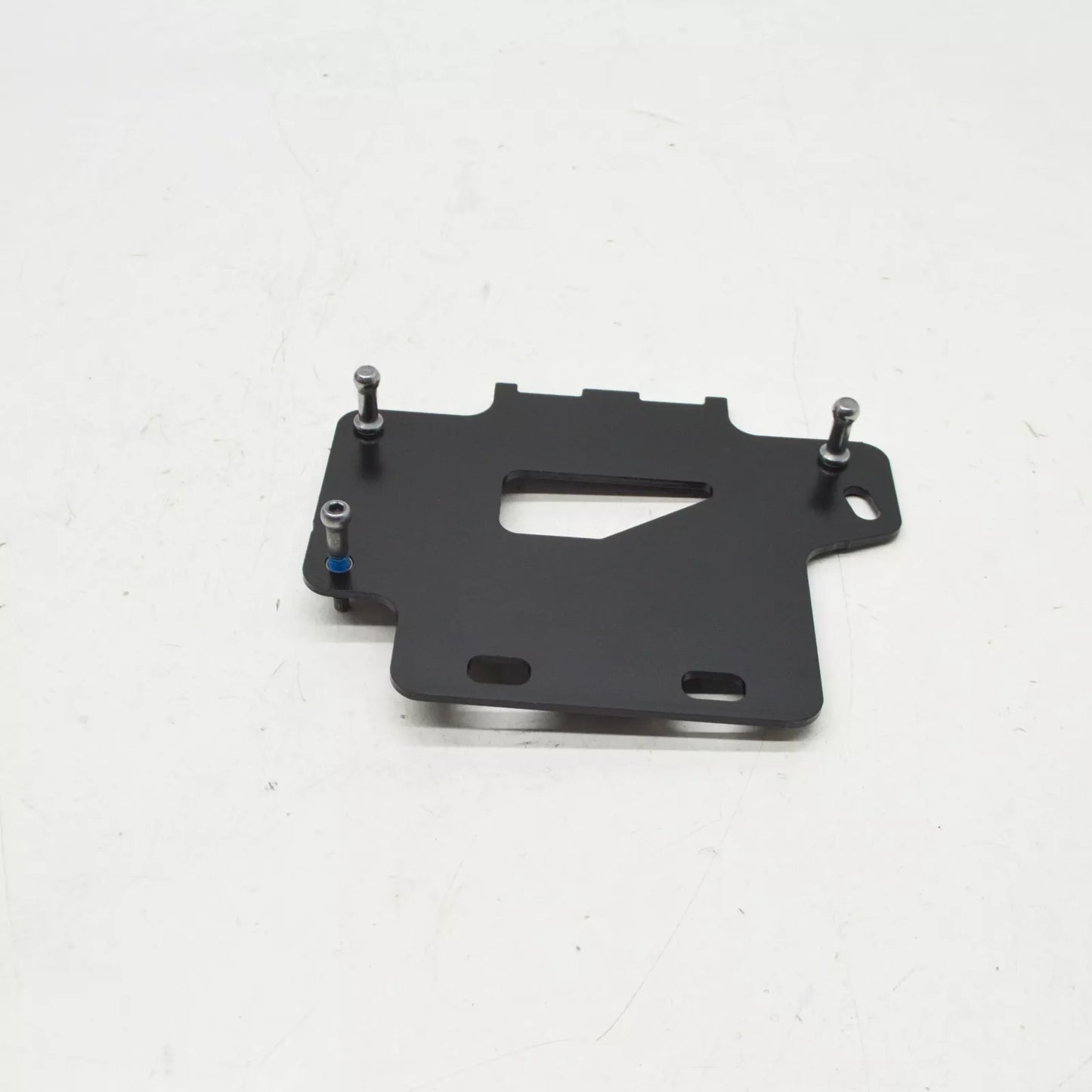 NEW BMW 7 G11 FRONT RADAR SENSOR BRACKET HOLDER 66316889079 ORIGINAL