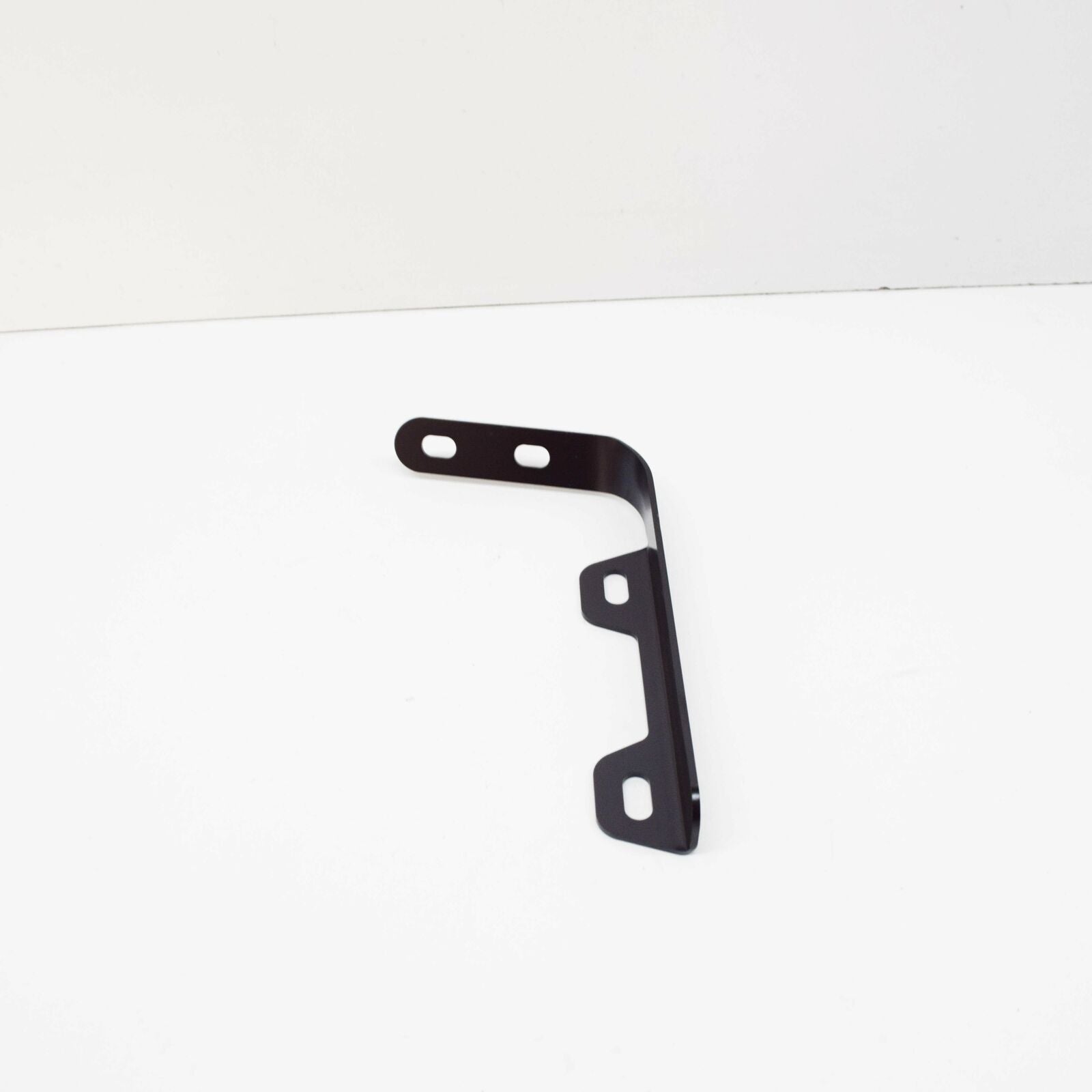 NEW MB AMG GT C190 EXHAUST SYSTEM BOTTOM LEFT BRACKET A1904920146 ORIGINAL