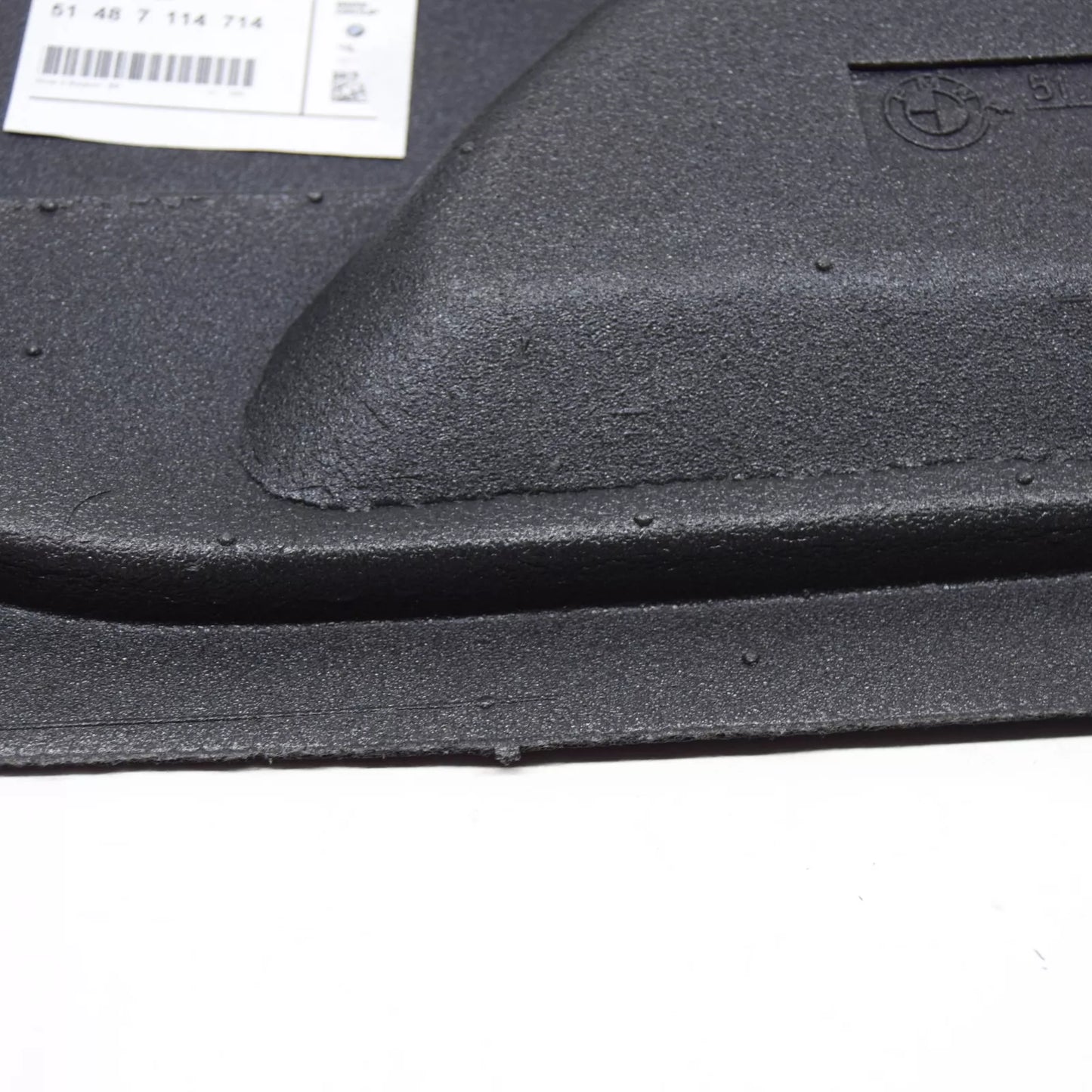 NEW BMW 3 E46 FRONT RIGHT DOOR SOUND INSULATING 51487114714 7114714 ORIGINAL