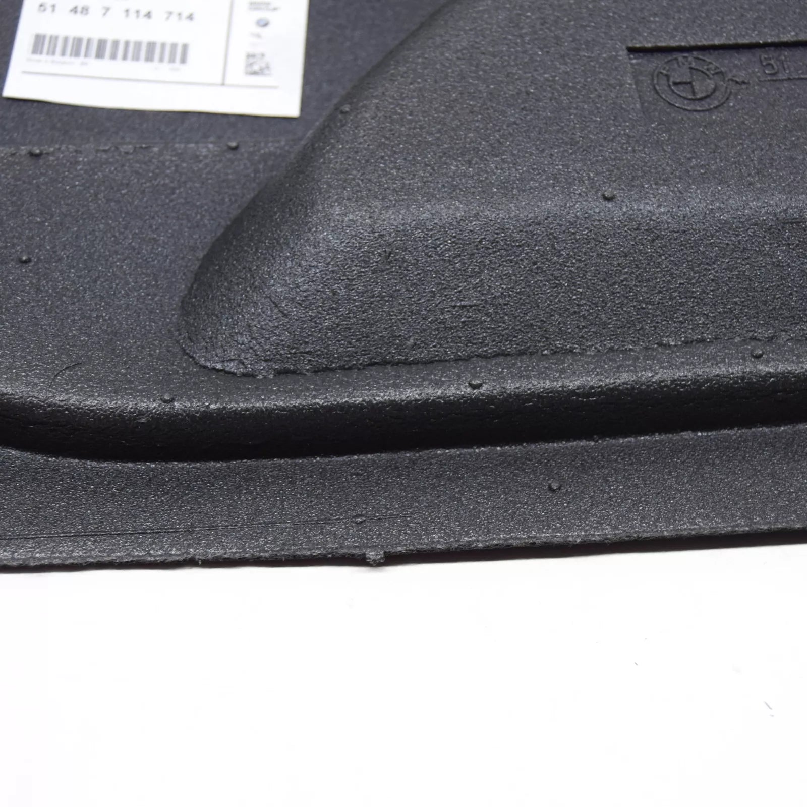 NEW BMW 3 E46 FRONT RIGHT DOOR SOUND INSULATING 51487114714 7114714 ORIGINAL