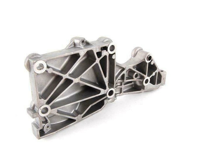 NEW AUDI A3 8P ALTERNATOR AND REFRIGERANT COMPRESSOR BRACKET 038903139AF