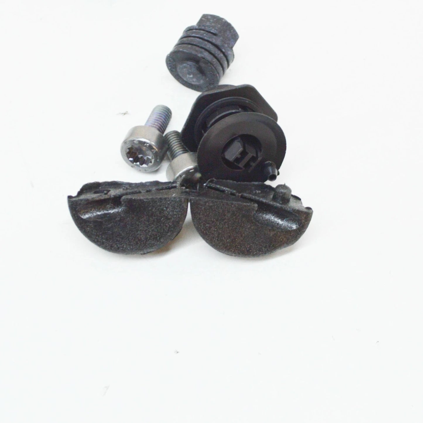 NEW AUDI A4 B8 ENGINE BONNET ATTACHMENT PARTS SET 8K0098615A