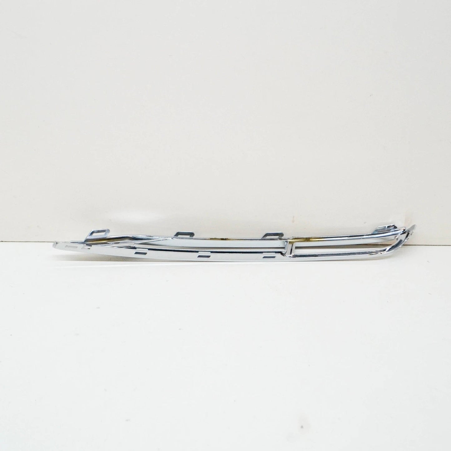 NEW VOLKSWAGEN PHAETON 3D FRONT LEFT BUMPER CHROME MOLDING 3D08072432ZZ ORIGINAL