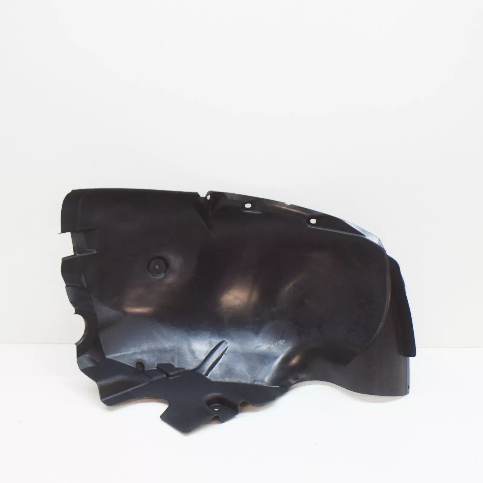 NEW MB SPRINTER 906 FRONT RIGHT WHEEL ARCH LINER FRONT PART A9066841777