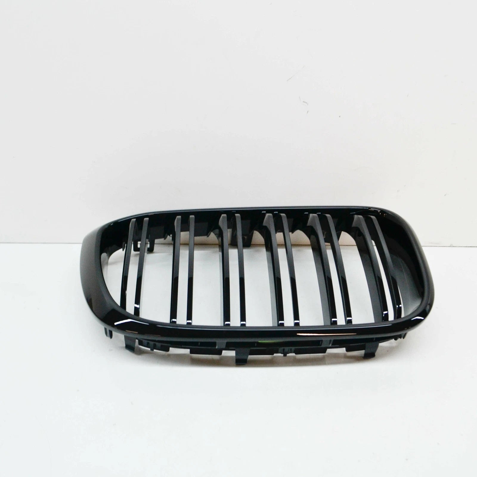 NEW BMW X3 G01, F97 FRONT RIGHT BUMPER GRILL 8098088 51118098088 ORIGINAL