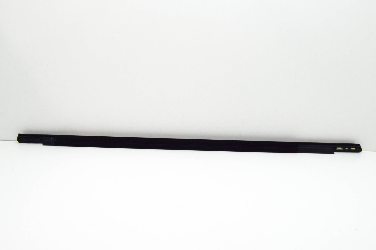 new ford focus c346 mk3 rear right door window belt weatherstrip 1864245