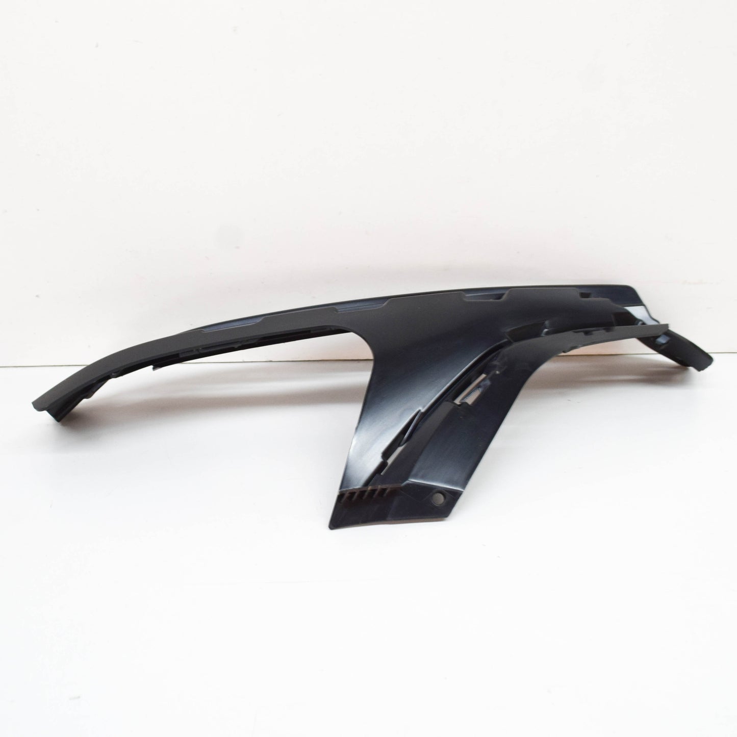 NEW AUDI Q7 4M FRONT RIGHT RADIATOR SUPPORT AIR DUCT 4M0807158E9B9 ORIGINAL