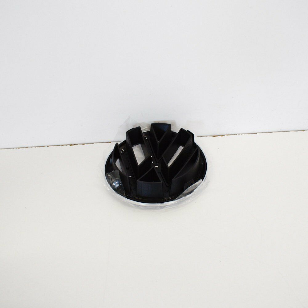 NEW VOLKSWAGEN TIGUAN 5N FRONT EMBLEM BADGE 561853600ULM ORIGINAL