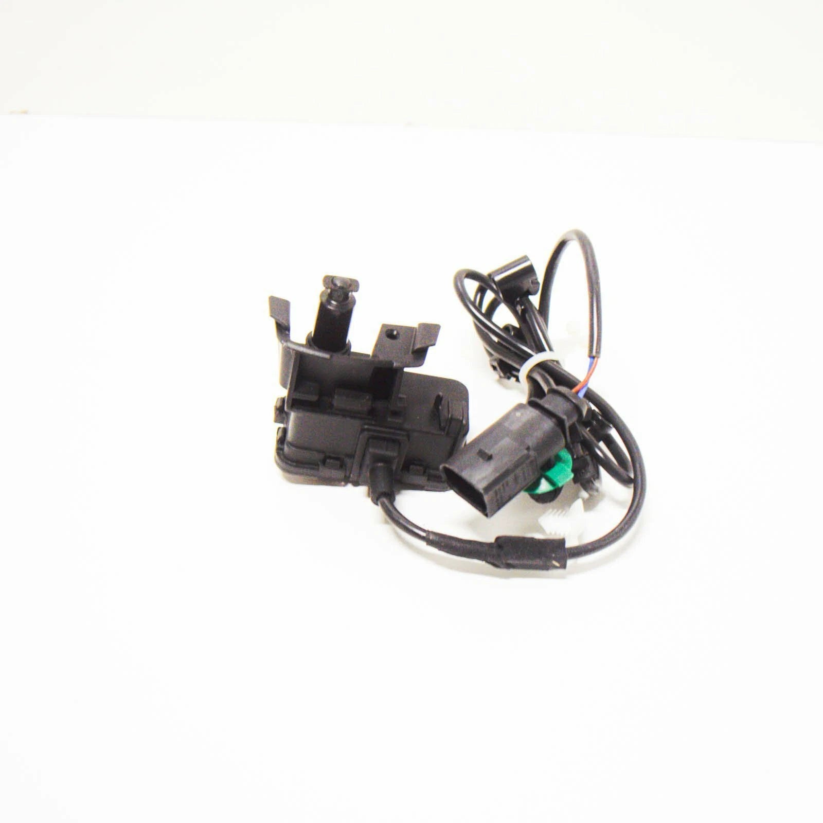 NEW VW AMAROK REAR LEFT ELECTRIC THROTTLE CONTROL ELEMENT 2H6810773A