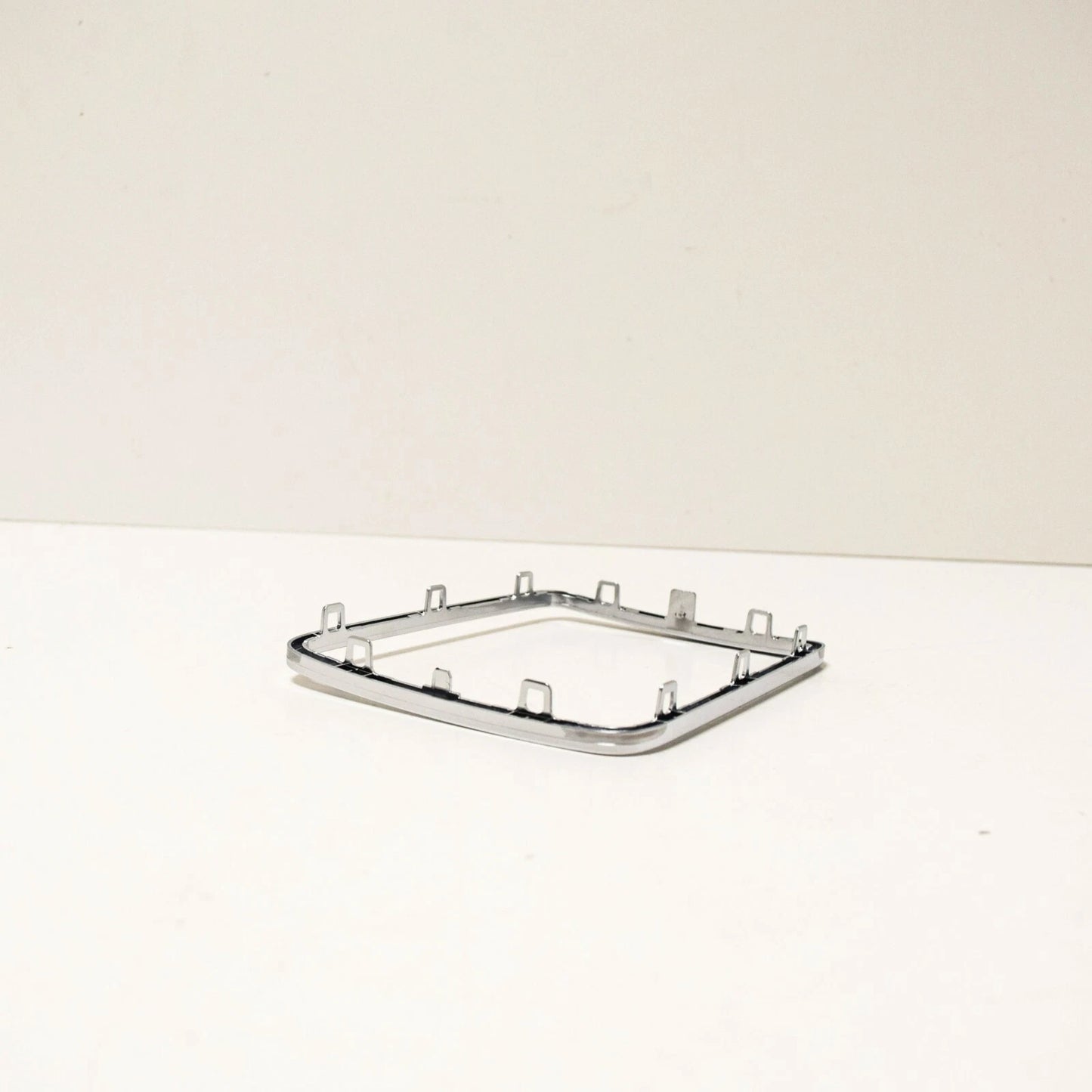 NEW AUDI A3 8V FRONT CENTER CONSOLE CHROME SURROUND TRIM 8V08642603Q7 ORIGINAL