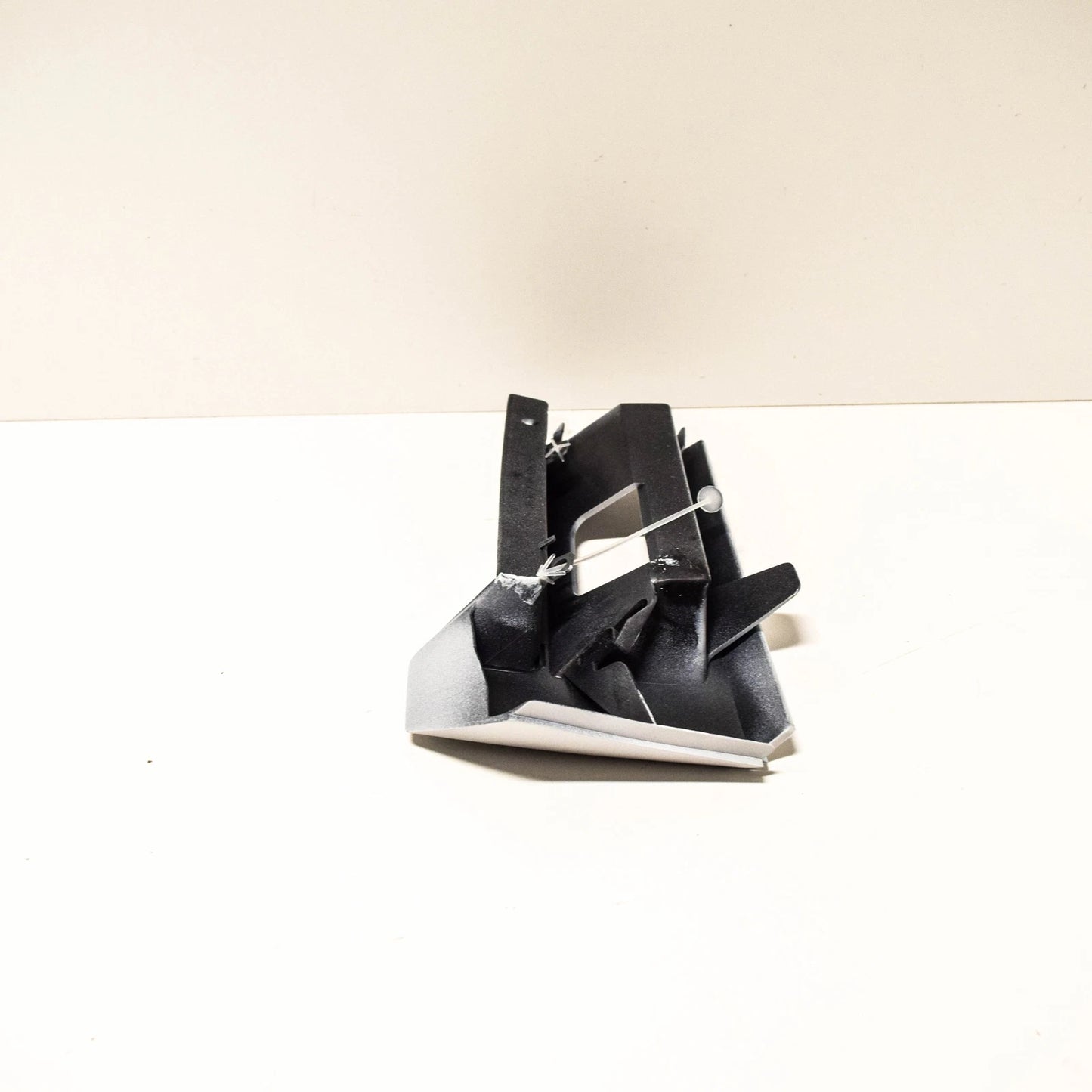 NEW BMW 5 E34 M5 M-TECH FRONT BUMPER LEFT TOW HOOK COVER 51112230403 ORIGINAL