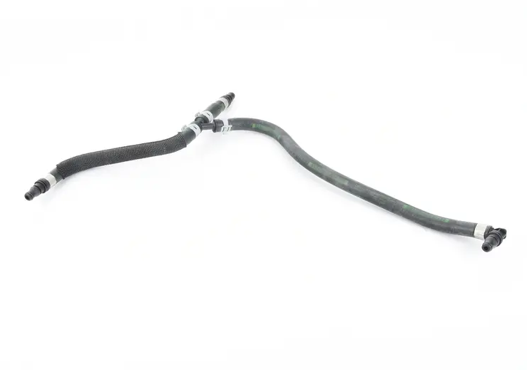 NEW MB E W212 AMG RIGHT COOLER TO EXPANSION TANK BLEED LINE A2125000072 ORIGINAL