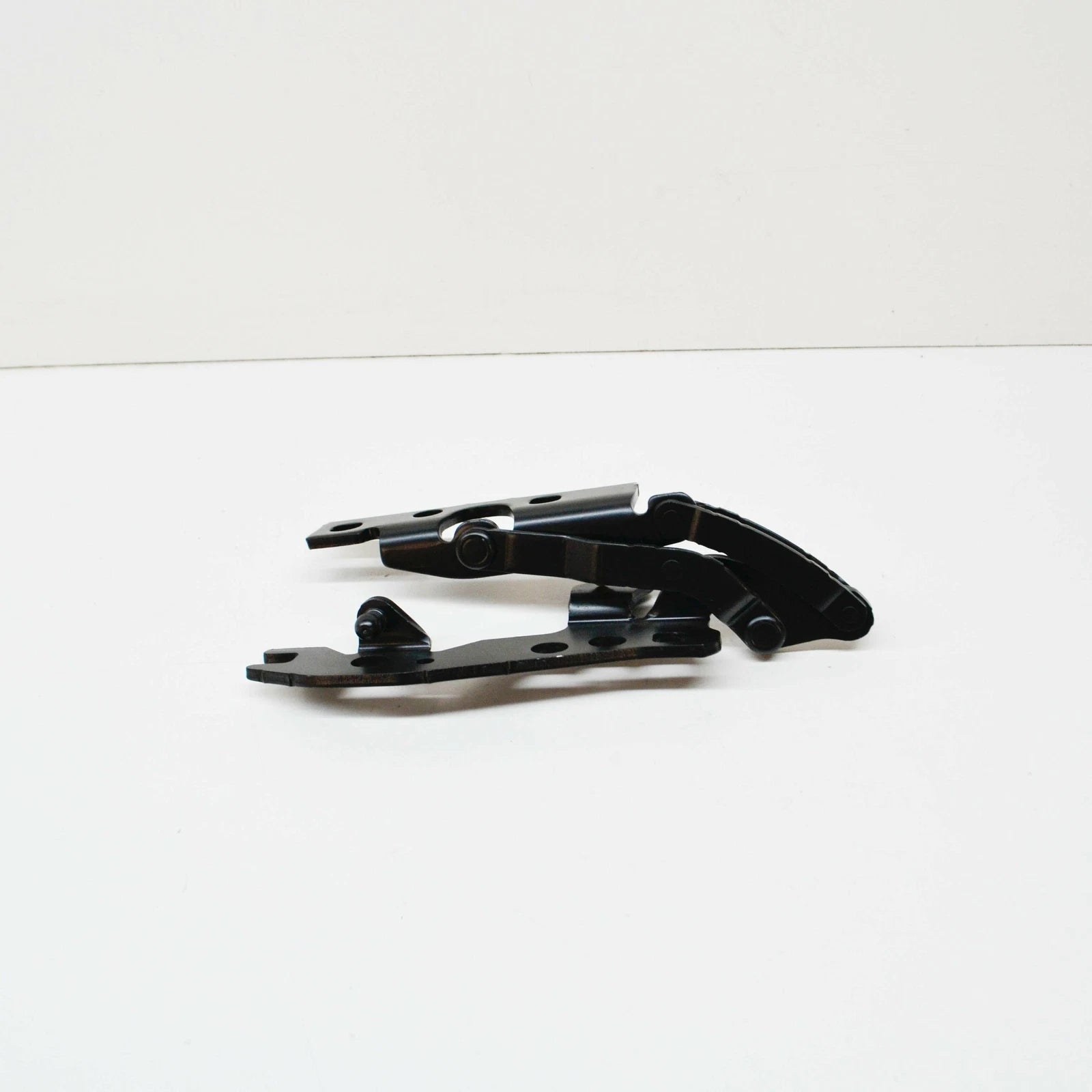 NEW BMW 6 E64 FRONT LEFT BONNET HINGE 7210669 41617210669 2010 ORIGINAL