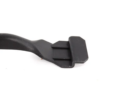 new bmw 5 e39 front airduct link 8215361 51718215361 original