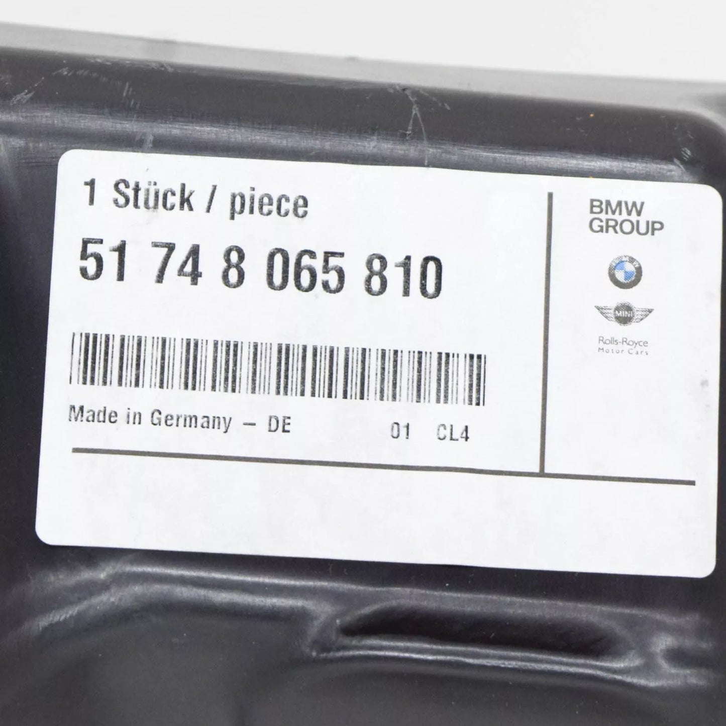 NEW BMW M5 F90 FRONT RIGHT BRAKE AIR DUCT TUBE M 8065810 51748065810 ORIGINAL