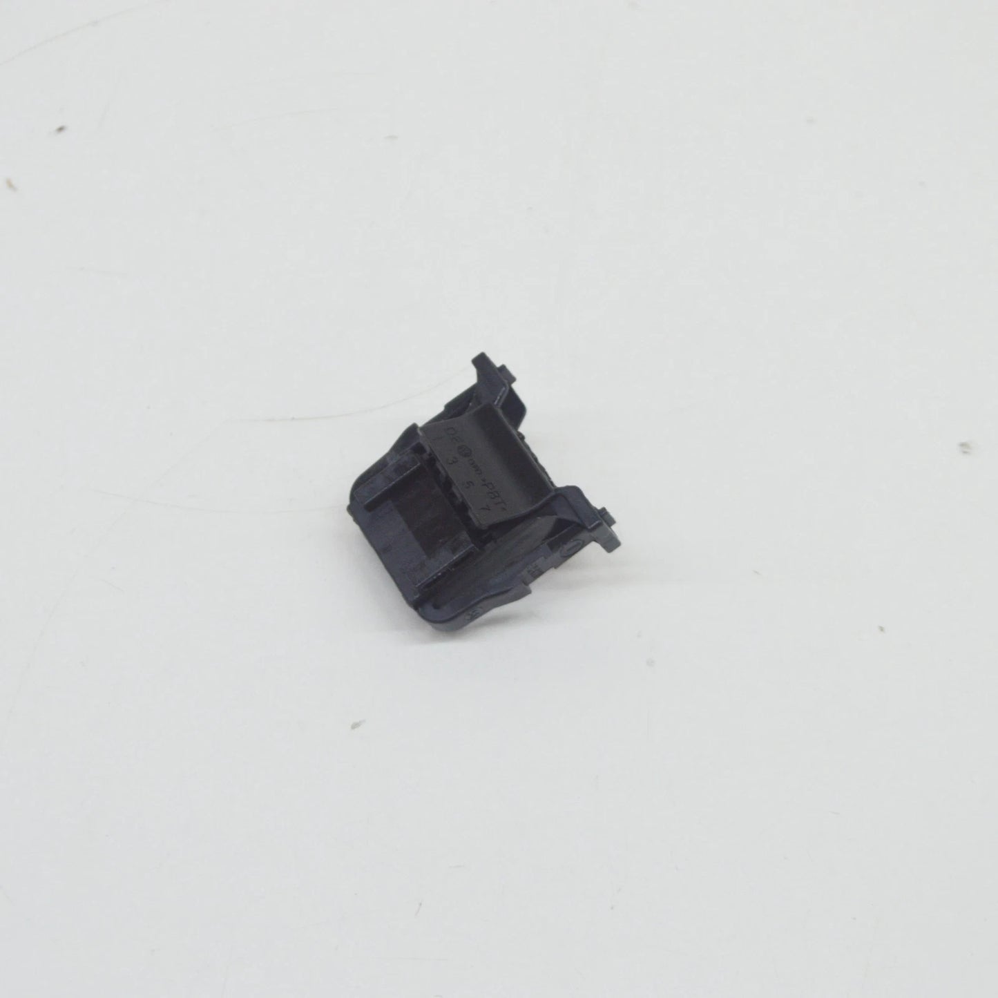 NEW AUDI A1 MK1 8 PIN CONNECTOR HOUSING PLUG 3B0972724