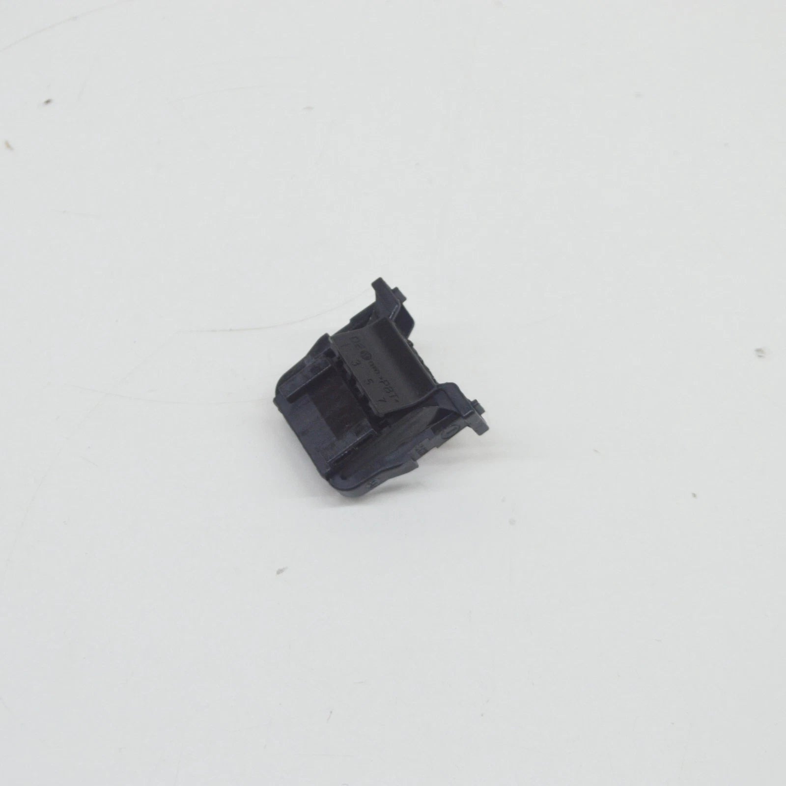NEW AUDI A1 MK1 8 PIN CONNECTOR HOUSING PLUG 3B0972724