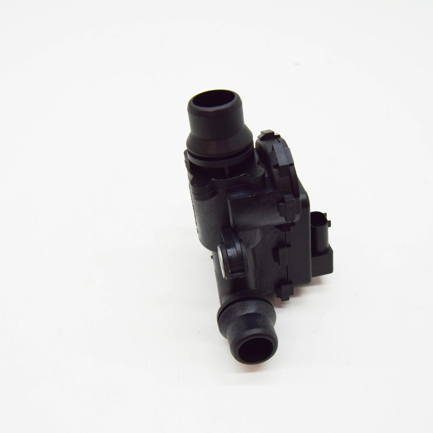 NEW MERCEDES-BENZ GLC X253 SWITCHOVER VALVE A0999068300 ORIGINAL