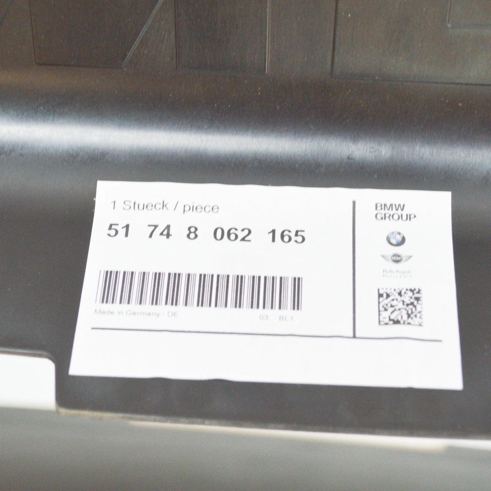 NEW BMW M2 F87 RADIATOR LOWER AIR DUCT 51748062165 8062165 2016 ORIGINAL