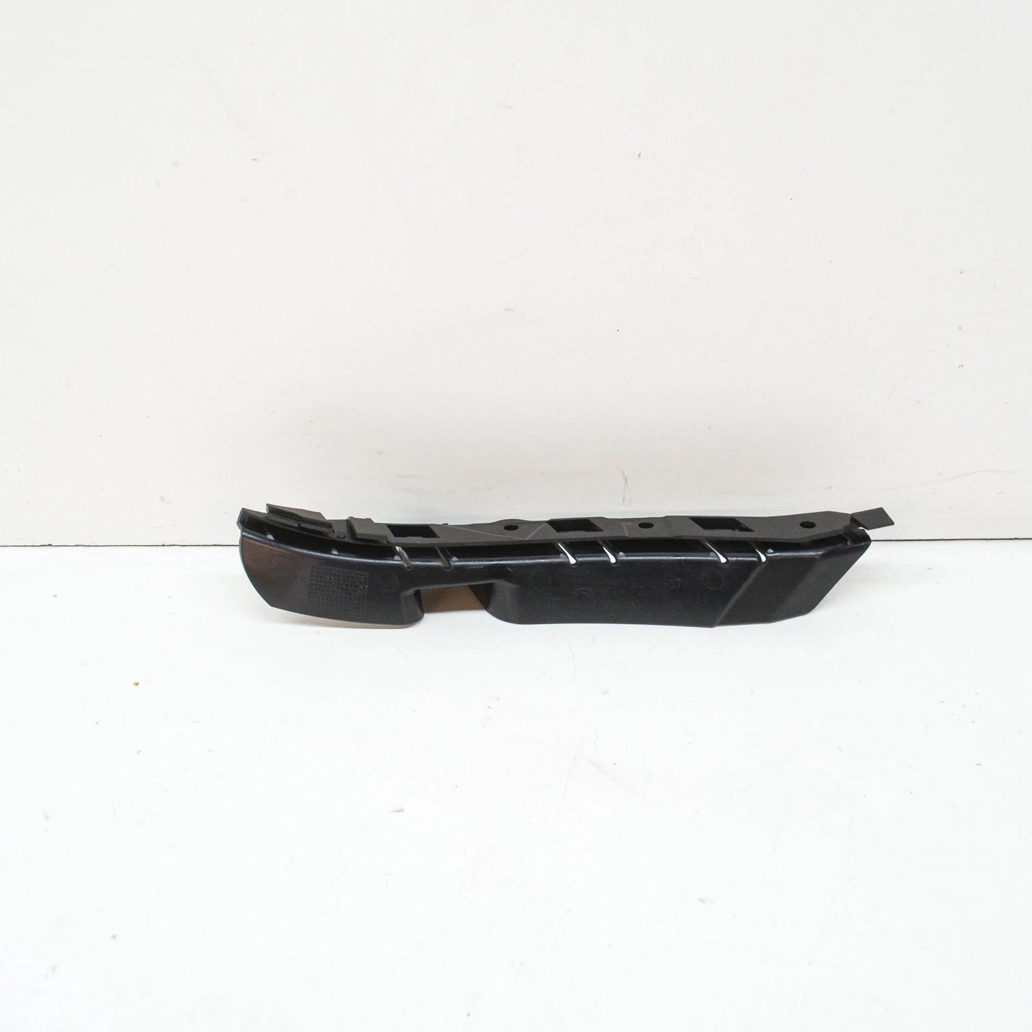 NEW BMW 5 E60 FRONT LEFT BUMPER BRACKET 51117895735 ORIGINAL
