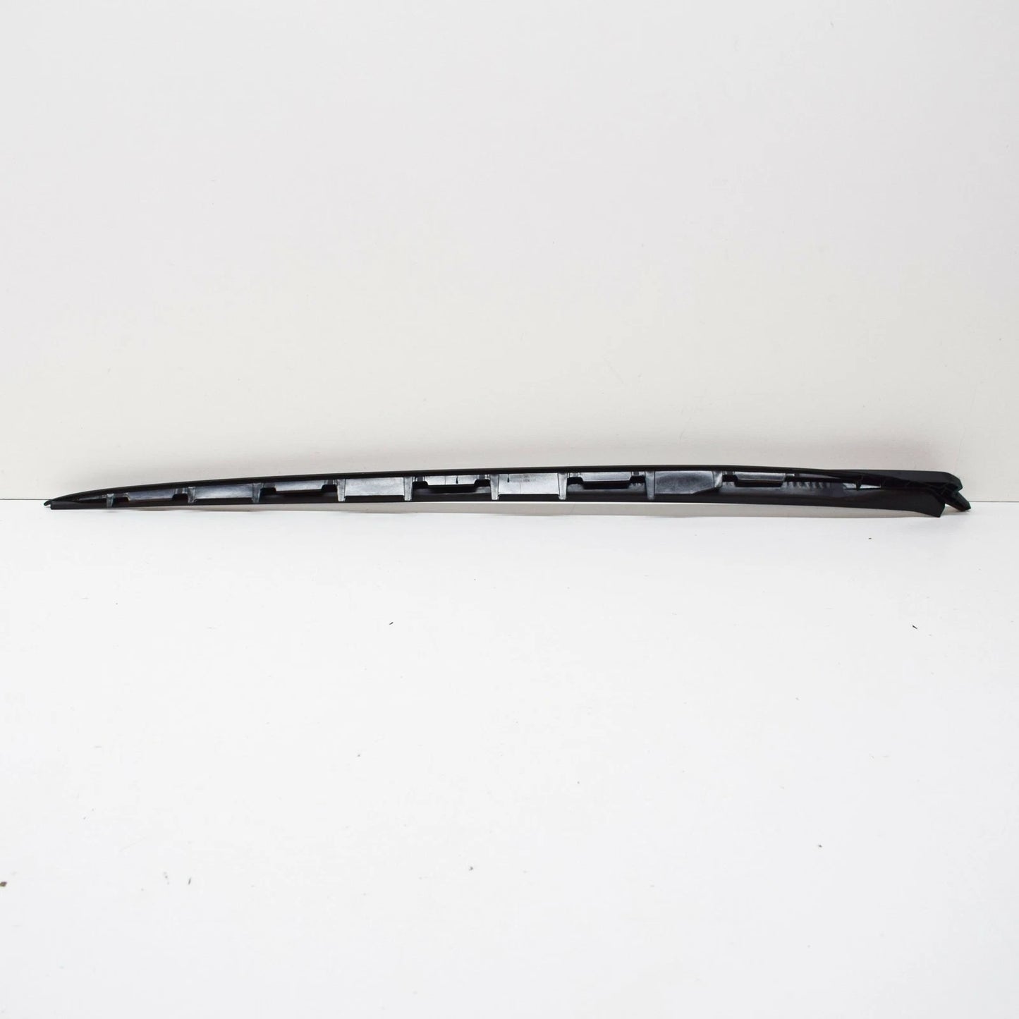 NEW BMW 3 F34 REAR DRIP MOLDING RIGHT SIDE 51317285948 7285948 2014 ORIGINAL