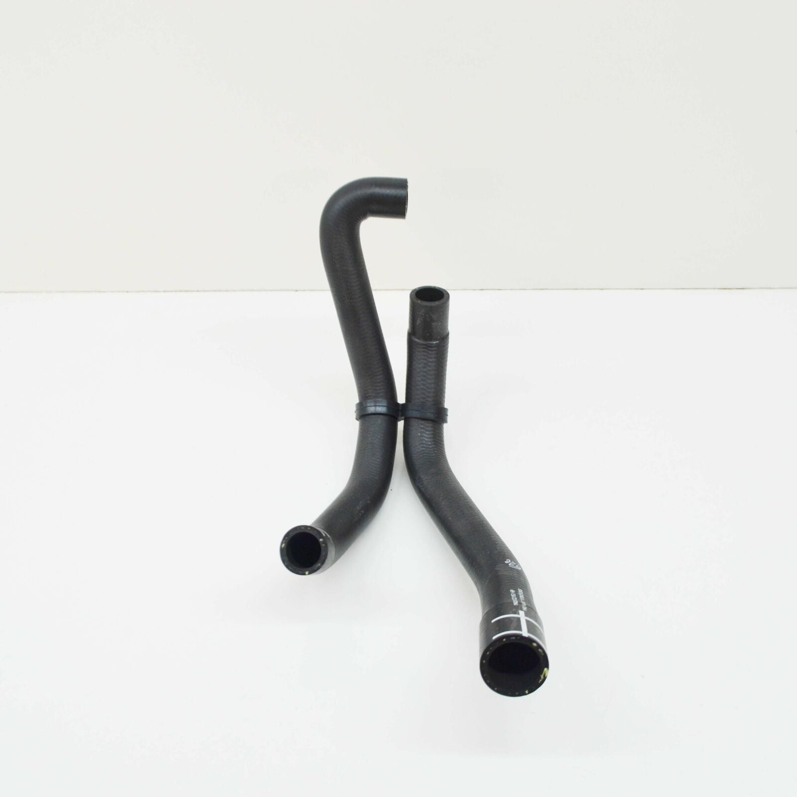 NEW AUDI A3 8P COOLANT HOSE 1K0122157HP ORIGINAL