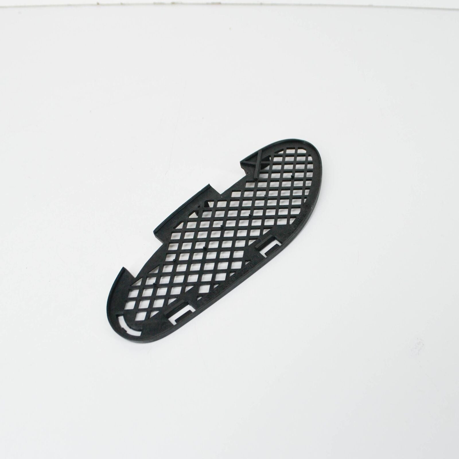 NEW MERCEDES-BENZ C W202 FRONT BUMPER RIGHT GRILLE COVER A2028851223 ORIGINAL