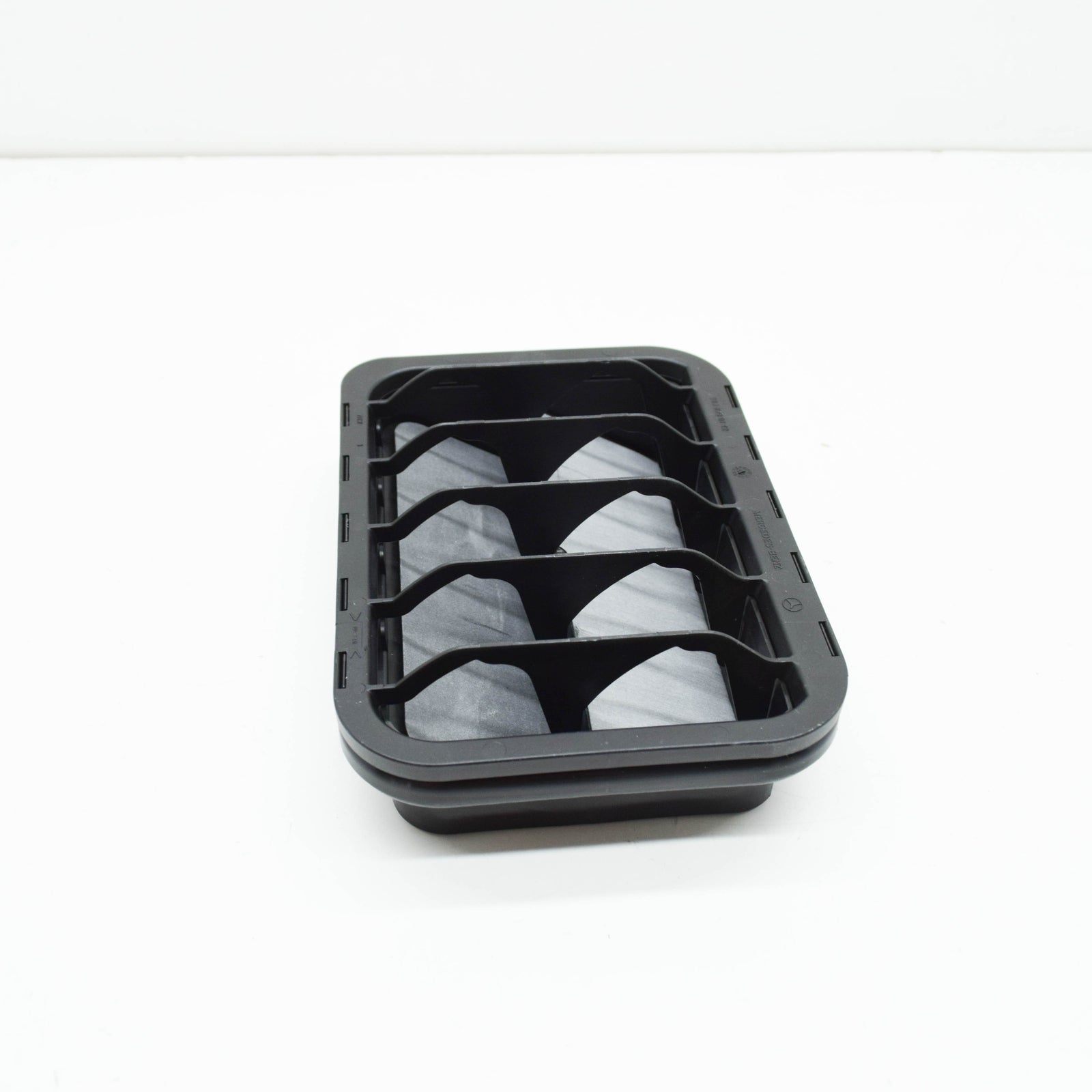 NEW MERCEDES-BENZ C W203 REAR FENDER PRESSURE VENT A2038300142 ORIGINAL