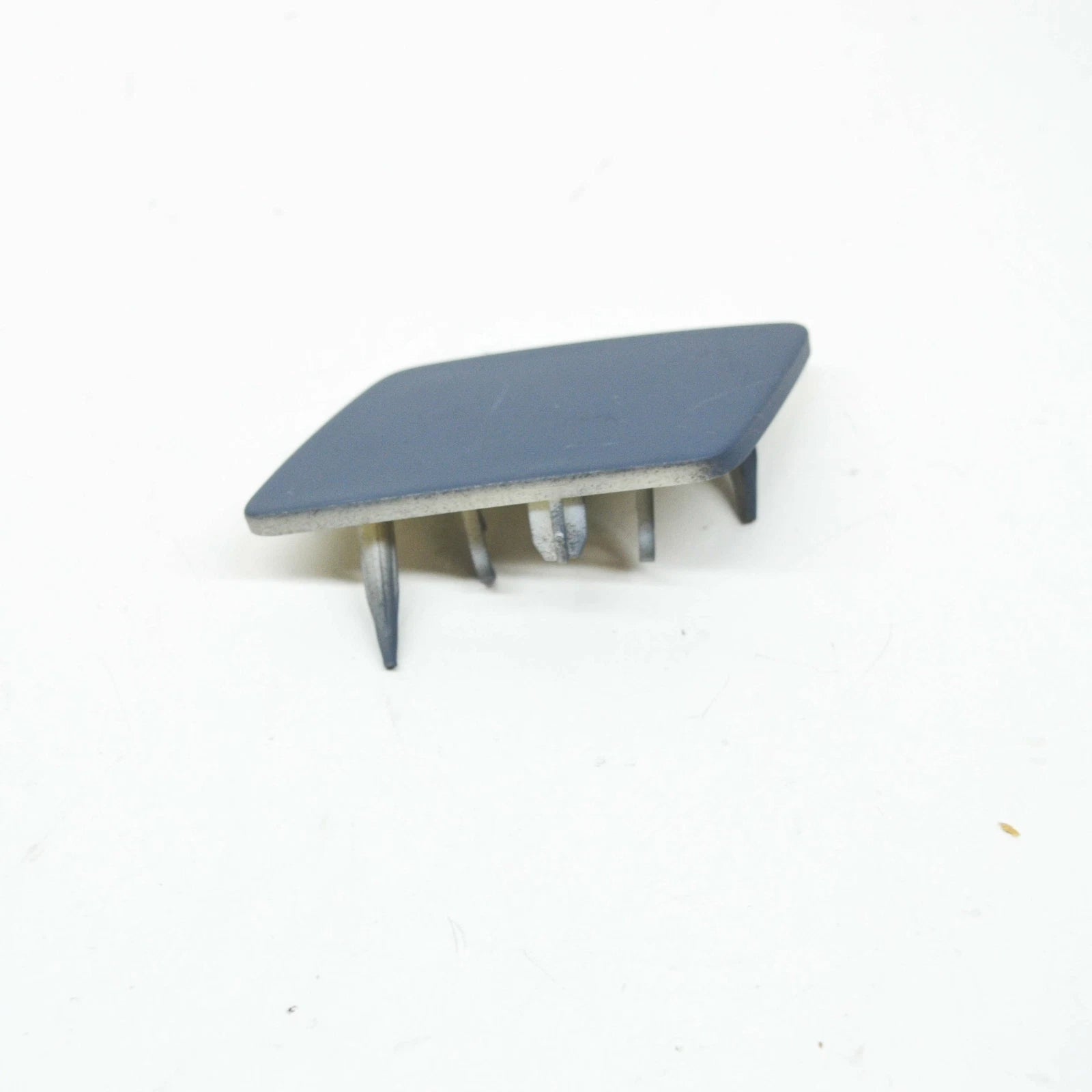 NEW VOLKSWAGEN EOS LEFT HEADLIGHT WASHER COVER 1Q0955109AGRU ORIGINAL