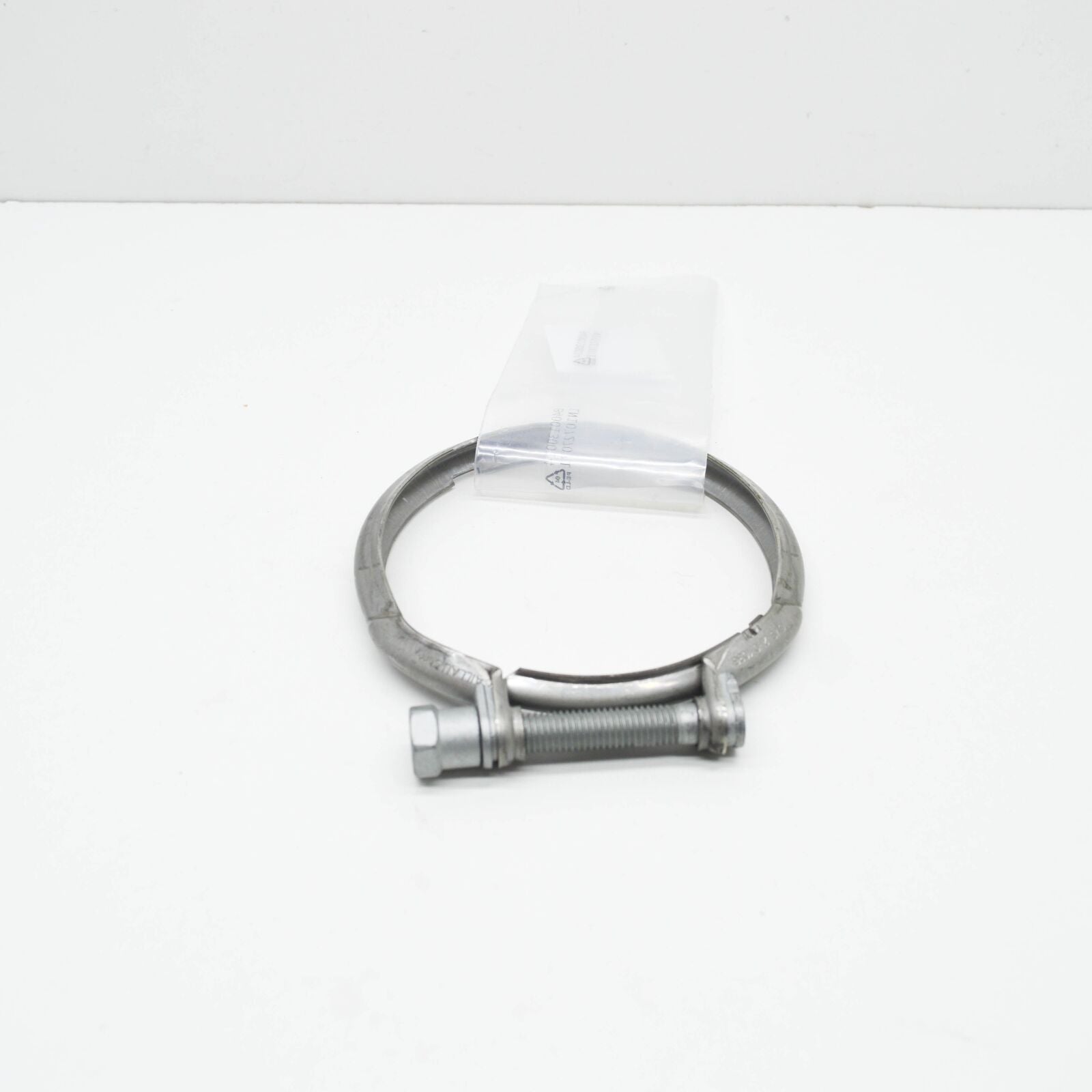 NEW MERCEDES-BENZ C W205 REAR LEFT EXHAUST PIPE CLAMP A0009951733 ORIGINAL