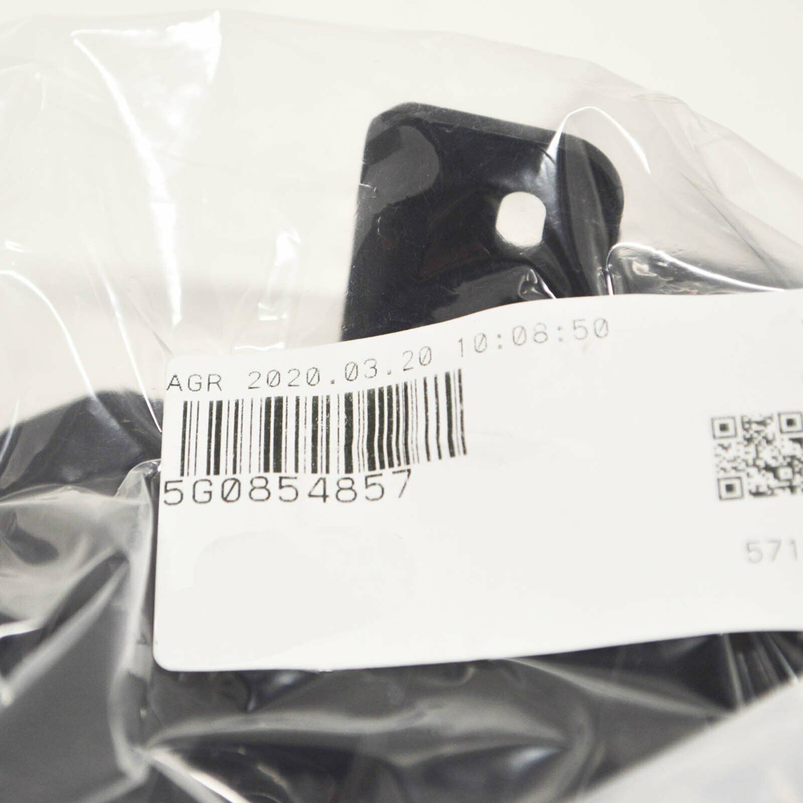 NEW VOLKSWAGEN GOLF MK7 5G REAR LEFT MUDGUARD END CAP 5G0854857 ORIGINAL