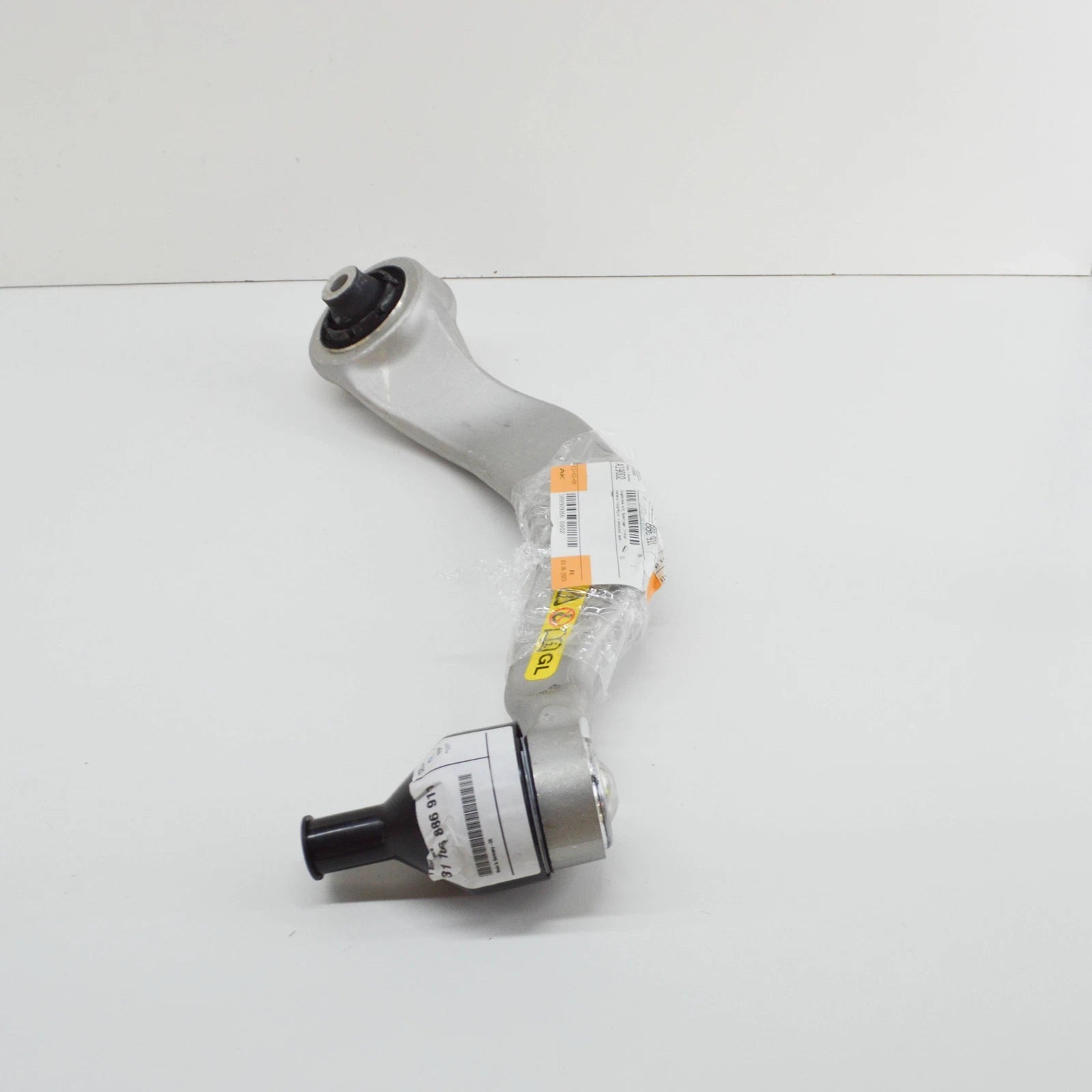 NEW BMW 8 G14 FRONT LEFT TENSION STRUT WITH RUBBER MOUNTING 31106886911 ORIGINAL