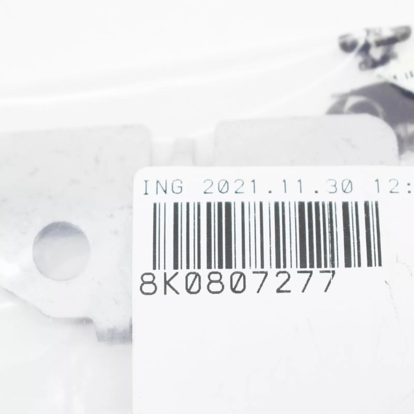 NEW AUDI A4 B8 FRONT BUMPER SECURING STRIP 8K0807277 ORIGINAL