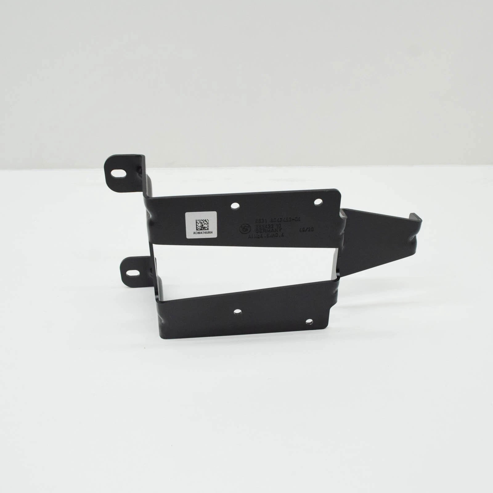 NEW BMW 5 F10 ACC SENSOR BRACKET 66318047453 8047453 ORIGINAL