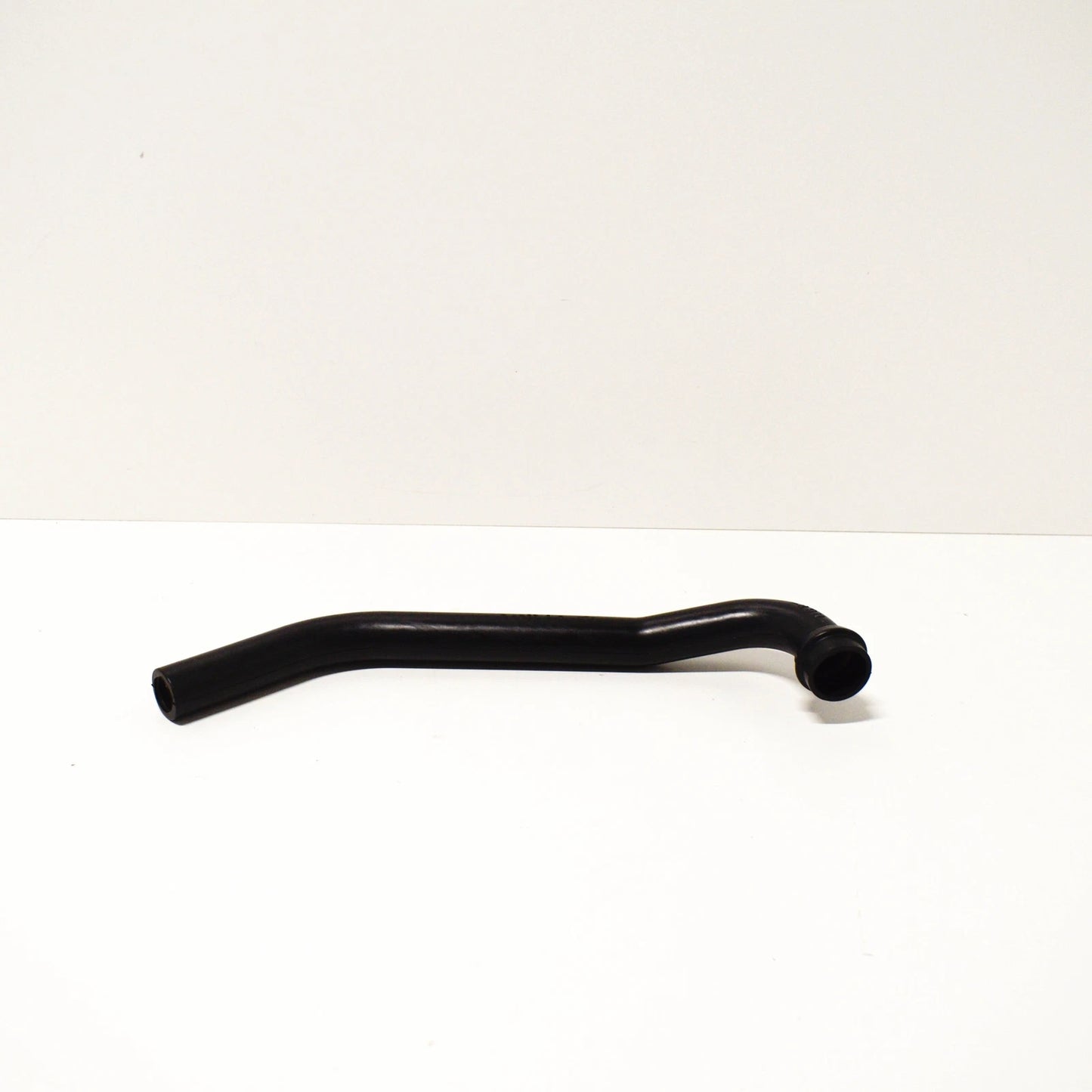 NEW BMW 3 E36 2.5I IDLE CONTROL VALVE HOSE 13411738186 ORIGINAL