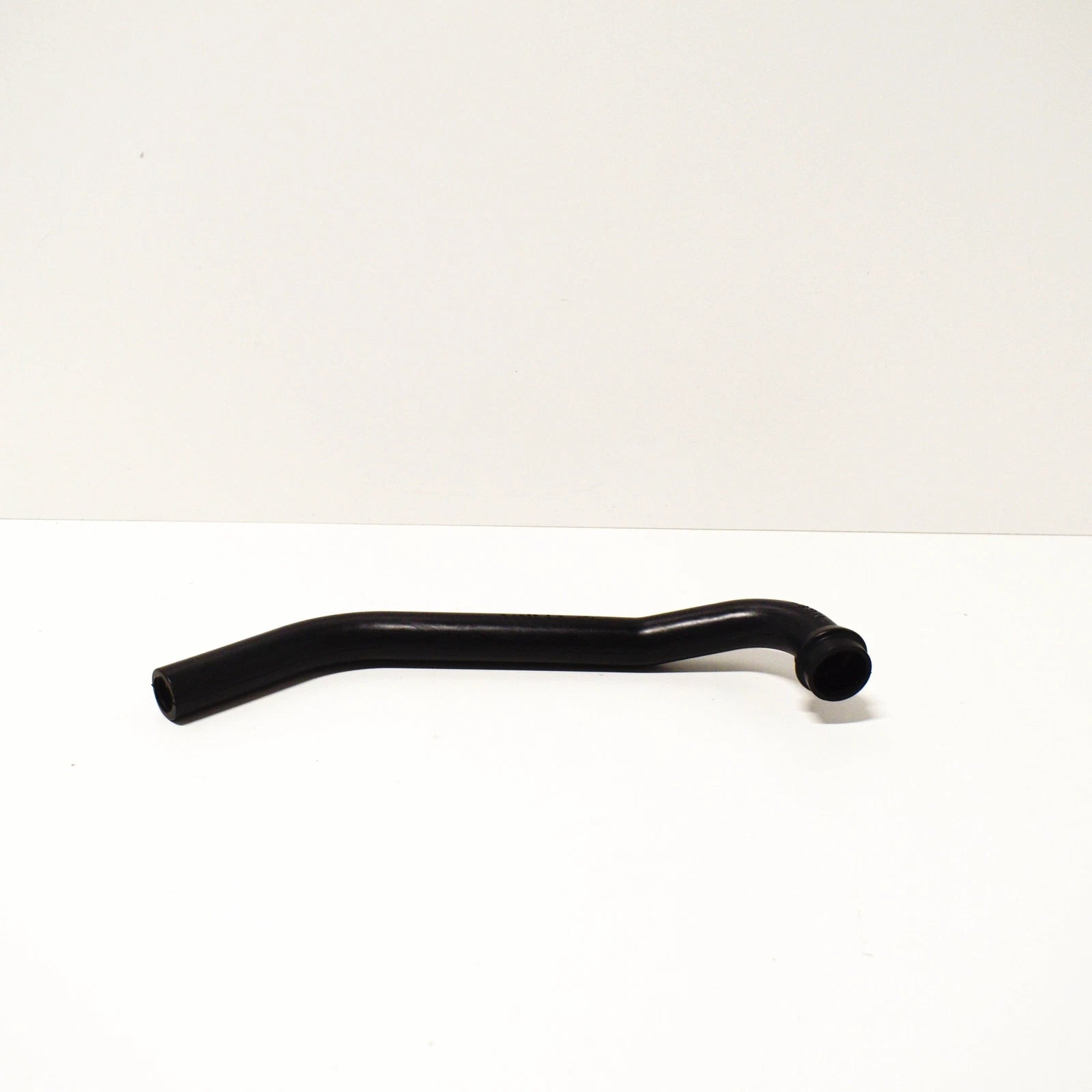 NEW BMW 3 E36 2.5I IDLE CONTROL VALVE HOSE 13411738186 ORIGINAL