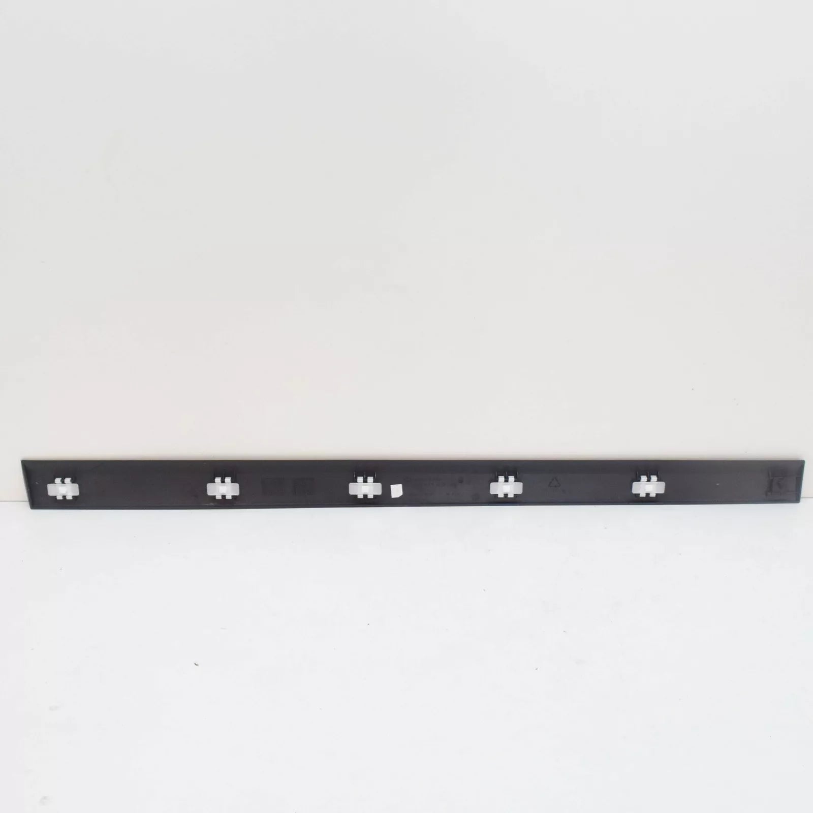 NEW MB VITO W639 LEFT SLIDING DOOR PROTECTIVE STRIP A63969010627G99