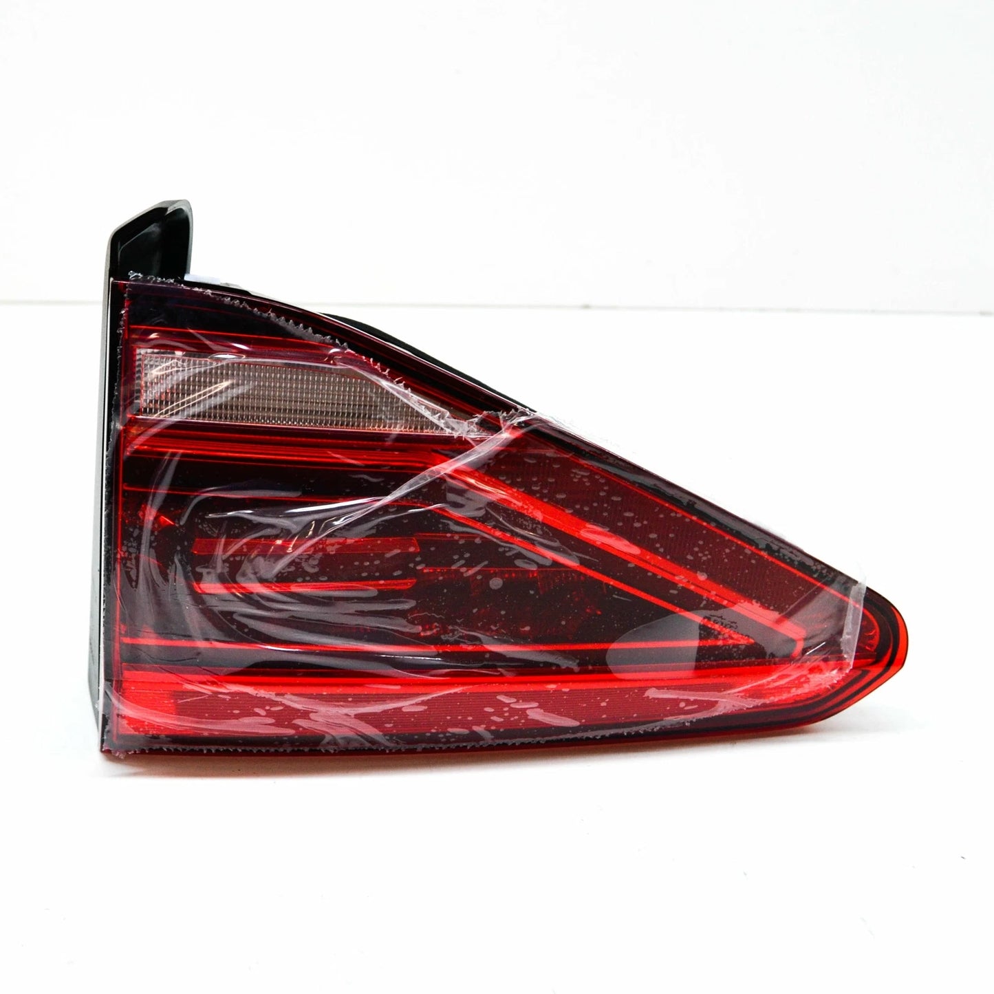 NEW VOLKSWAGEN TOURAN 5T REAR RIGHT TAILGATE TAILLIGHT LED 5TA945308B ORIGINAL