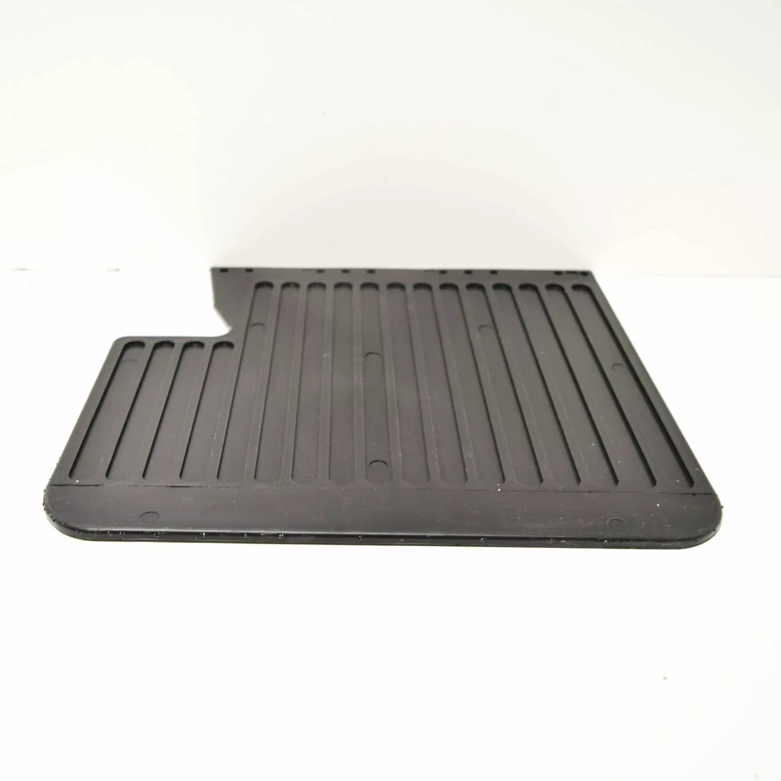 NEW MERCEDES-BENZ G-CLASS W463 REAR LEFT MUDGUARD APRON A4608891105