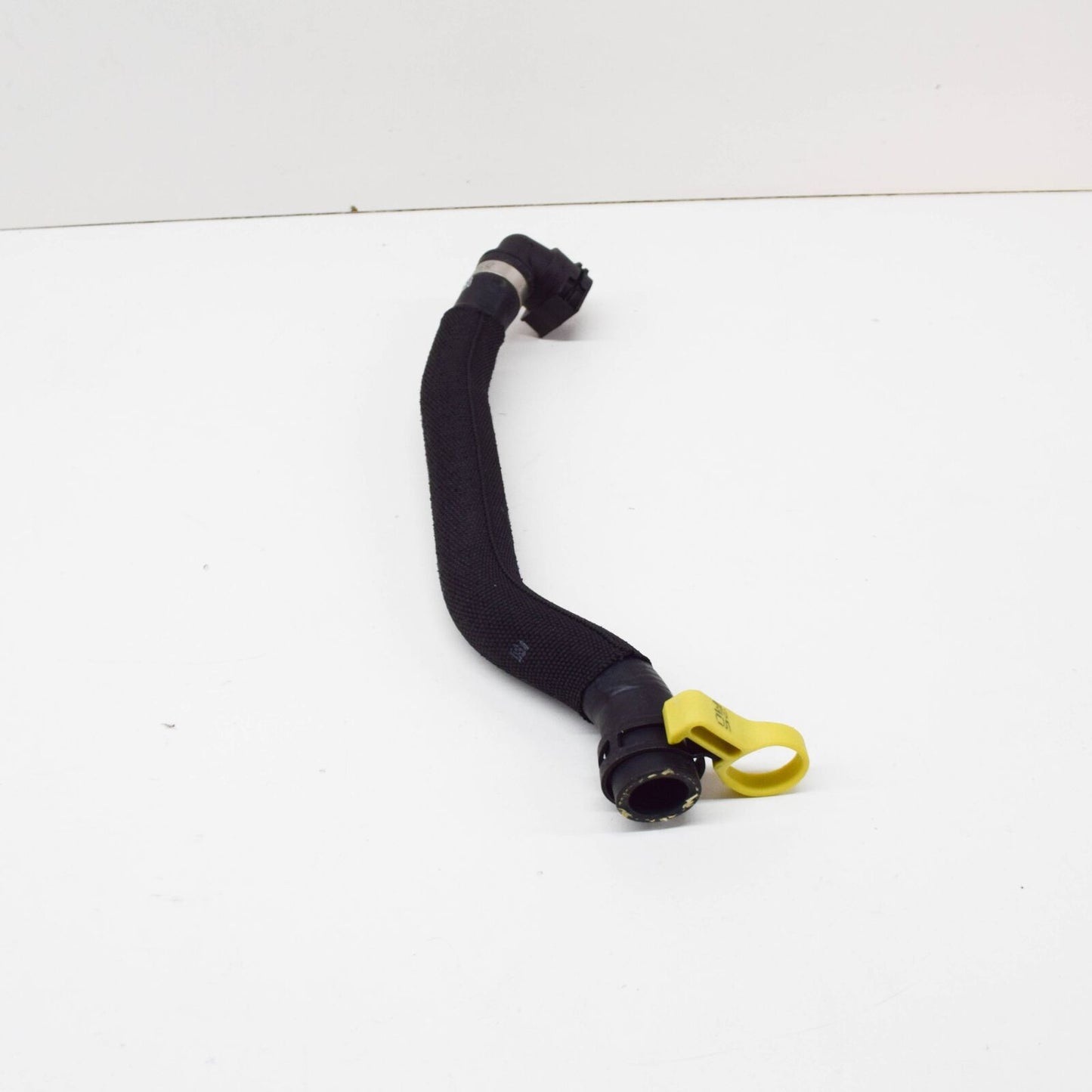 NEW MERCEDES-BENZ E W212 RADIATOR COOLANT HOSE LOWER A2185011882 ORIGINAL