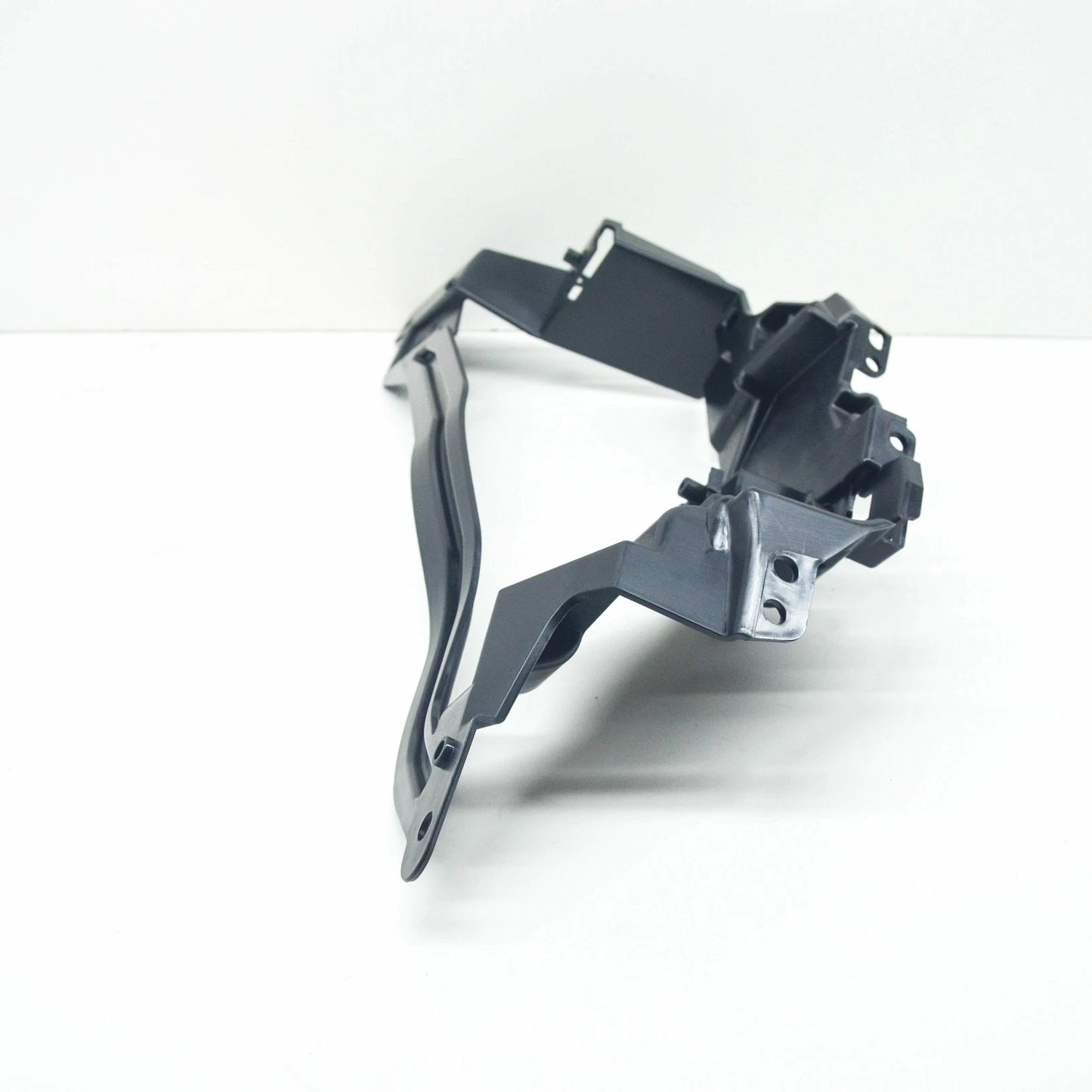 NEW BMW X5 G05 M REAR EXHAUST LEFT TAILPIPE TRIM BRACKET 51128089901 ORIGINAL