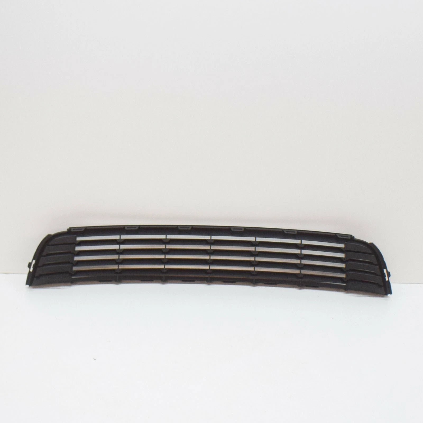 NEW VW CADDY 2K FRONT BUMPER LOWER CENTER GRILLE 1T0853677C9B9