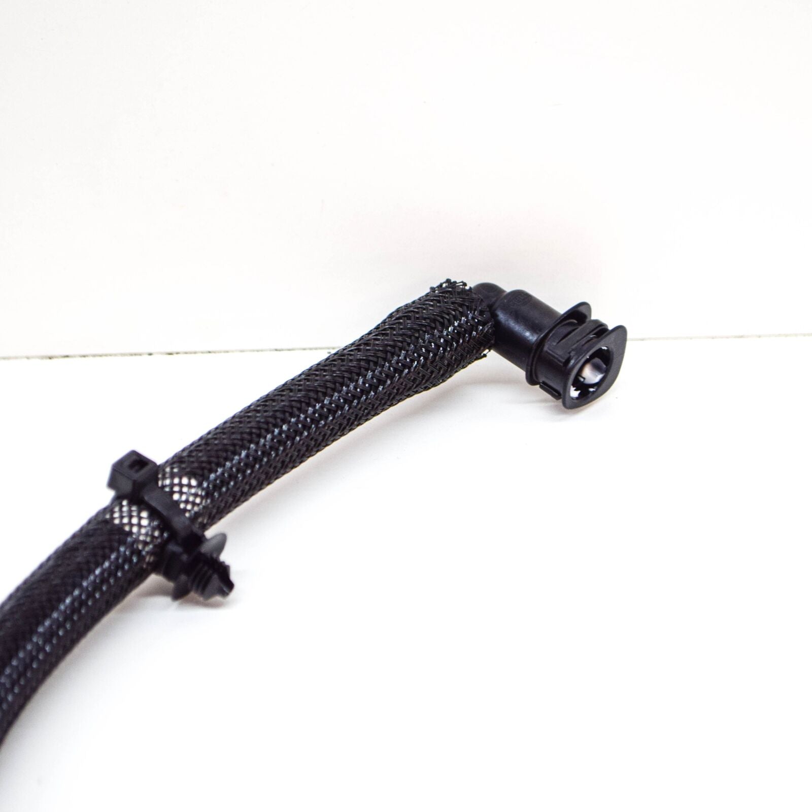 NEW MERCEDES-BENZ A-CLASS W176 WASHER HOSE A1768601692 ORIGINAL