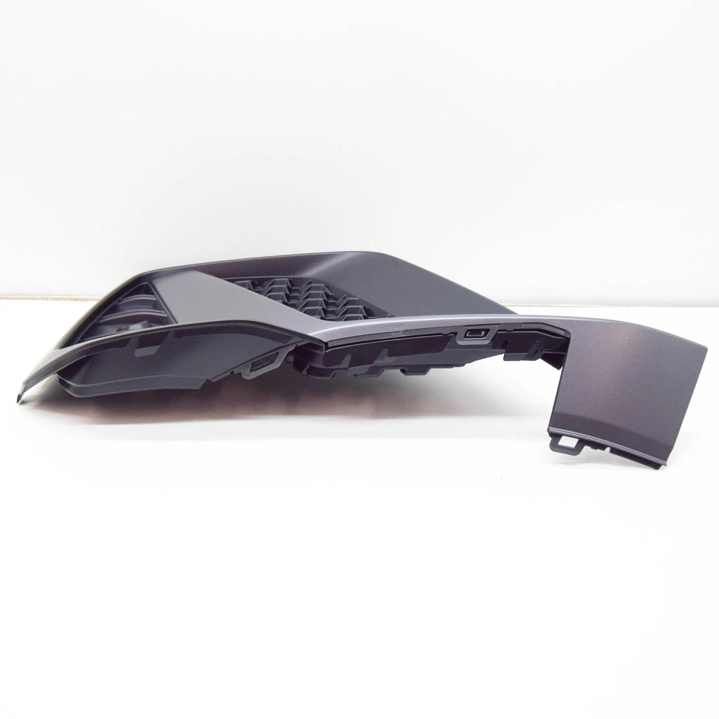 NEW AUDI A1 SPORTBACK GB FRONT RIGHT BUMPER GRILLE 82A807680F1RR ORIGINAL