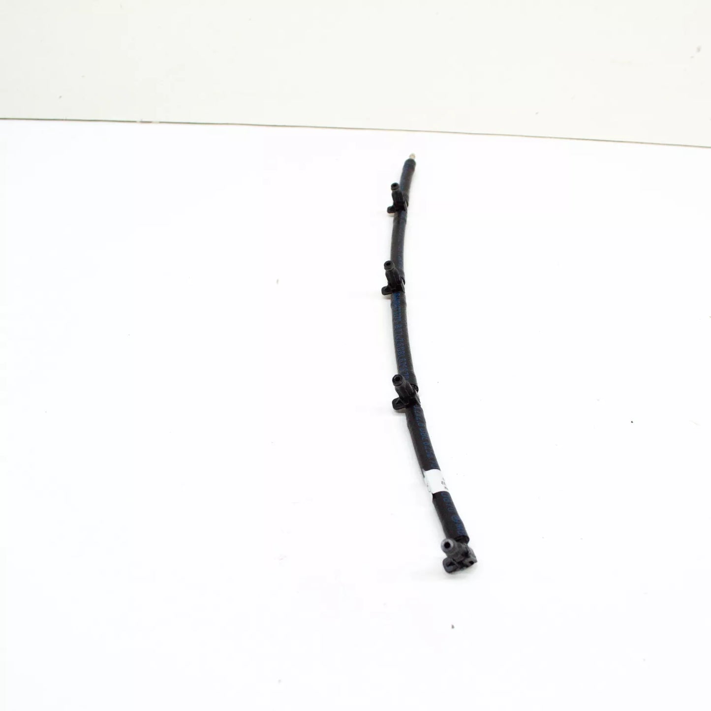 NEW MERCEDES-BENZ A W176 FUEL LEAK OIL LINE A6510702432 ORIGINAL