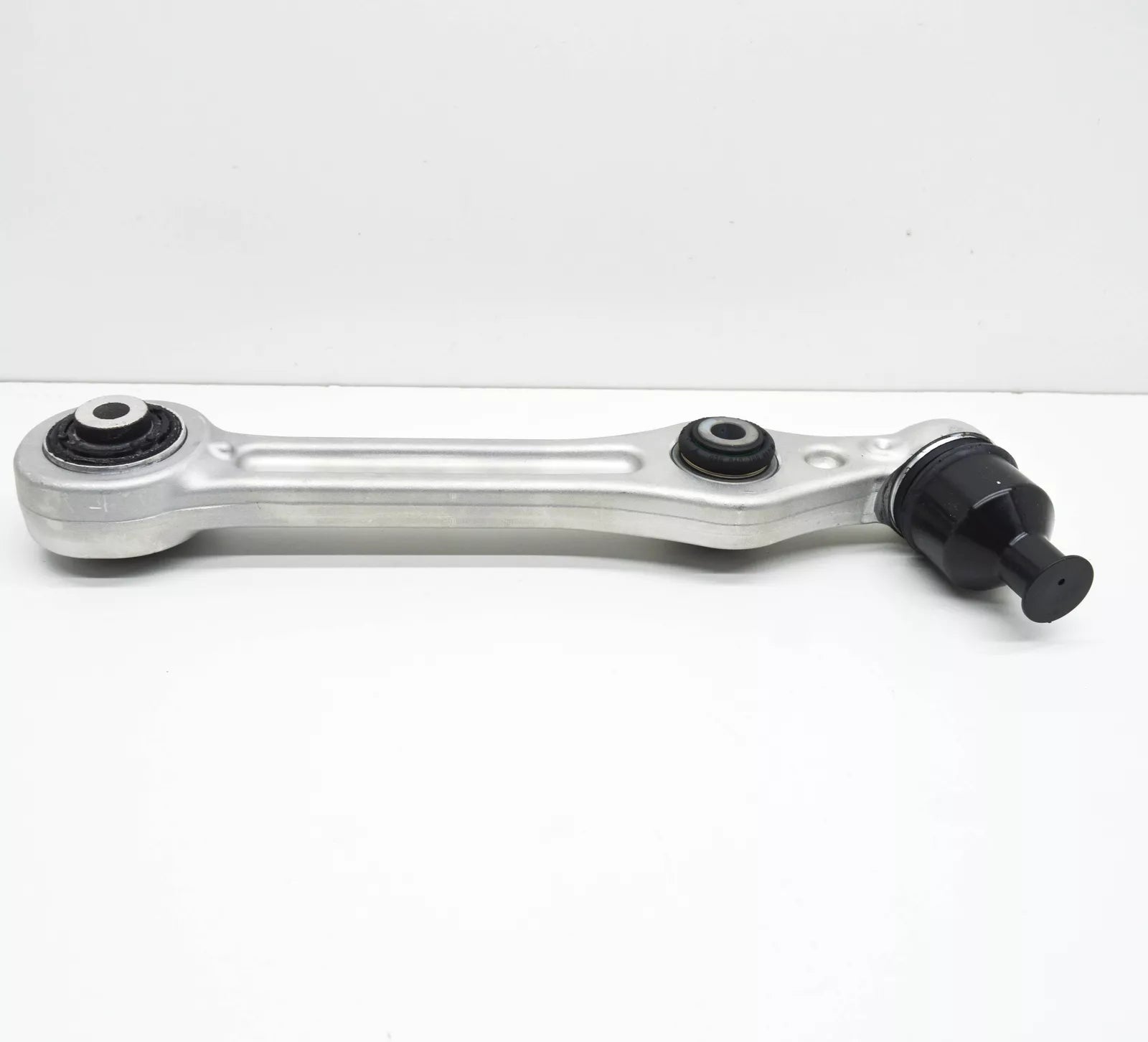 NEW MERCEDES-BENZ C W205 FRONT WISHBONE CONTROL ARM A2053308403