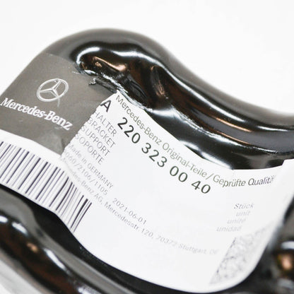 NEW MERCEDES-BENZ S W220 FRONT SWAY BAR BRACKET A2203230040 ORIGINAL