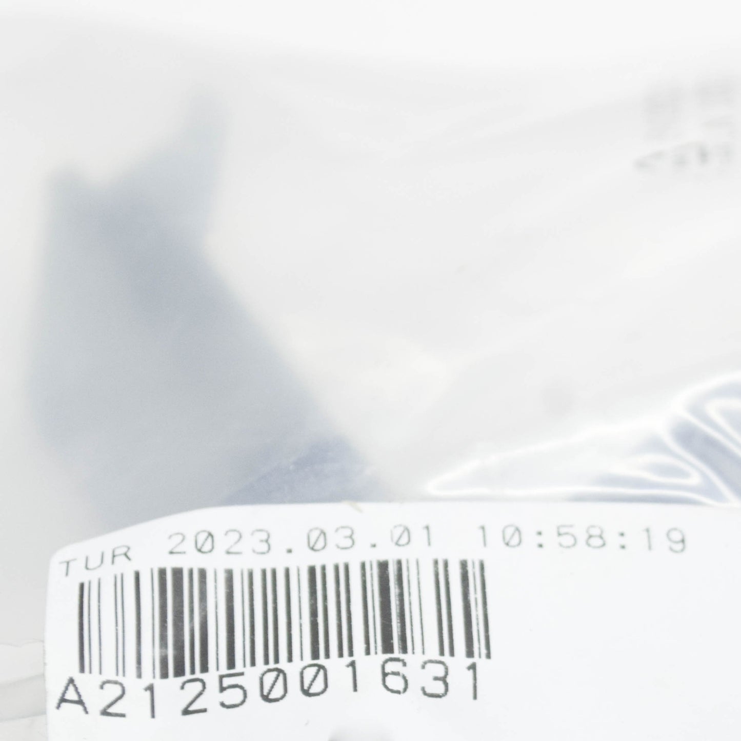 NEW MERCEDES-BENZ E W212 LEFT ENGINE OIL COOLER BRACKET A2125001631 ORIGINAL