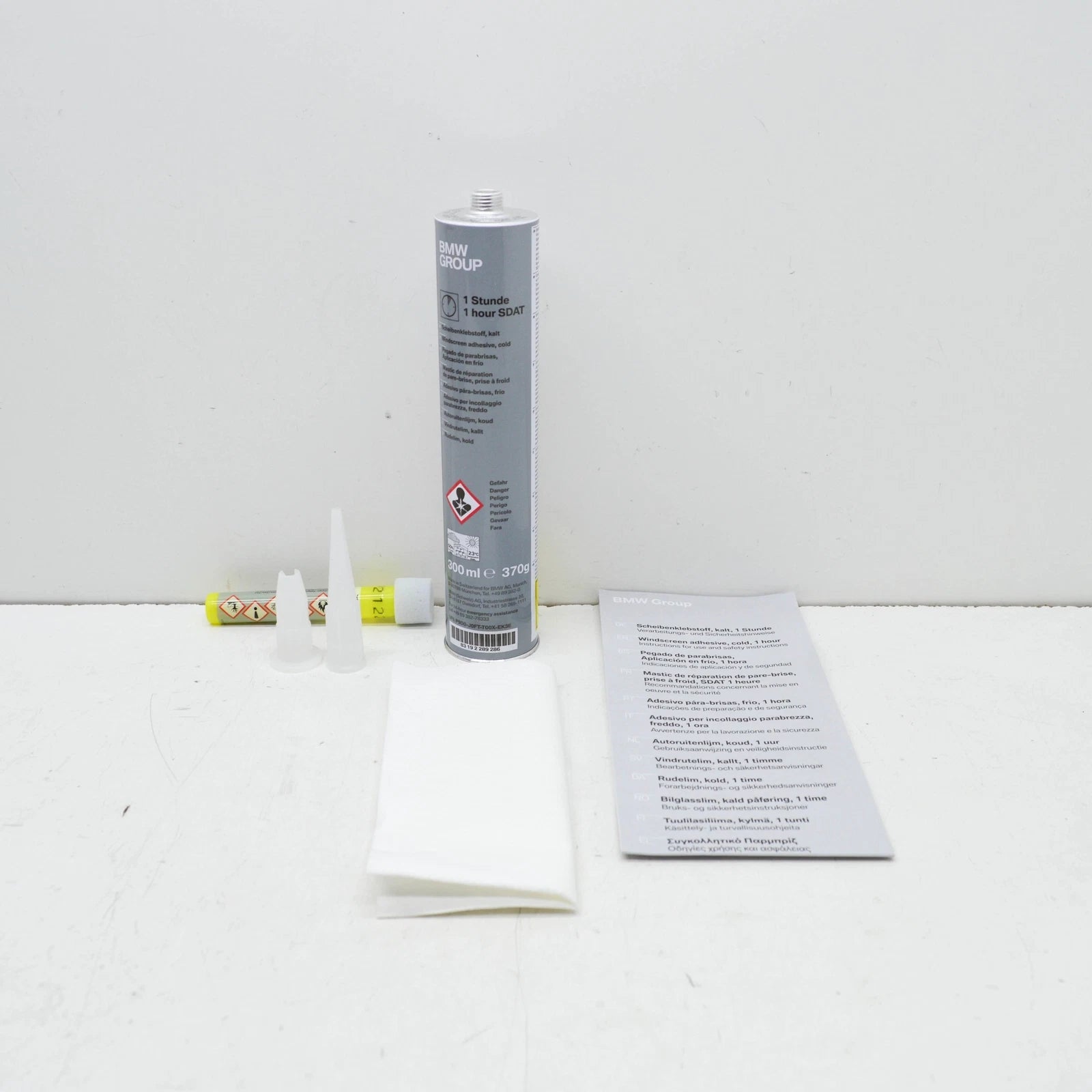 NEW BMW X3 E83 WINDOW GLASS GRAZING KIT 83192289285 ORIGINAL